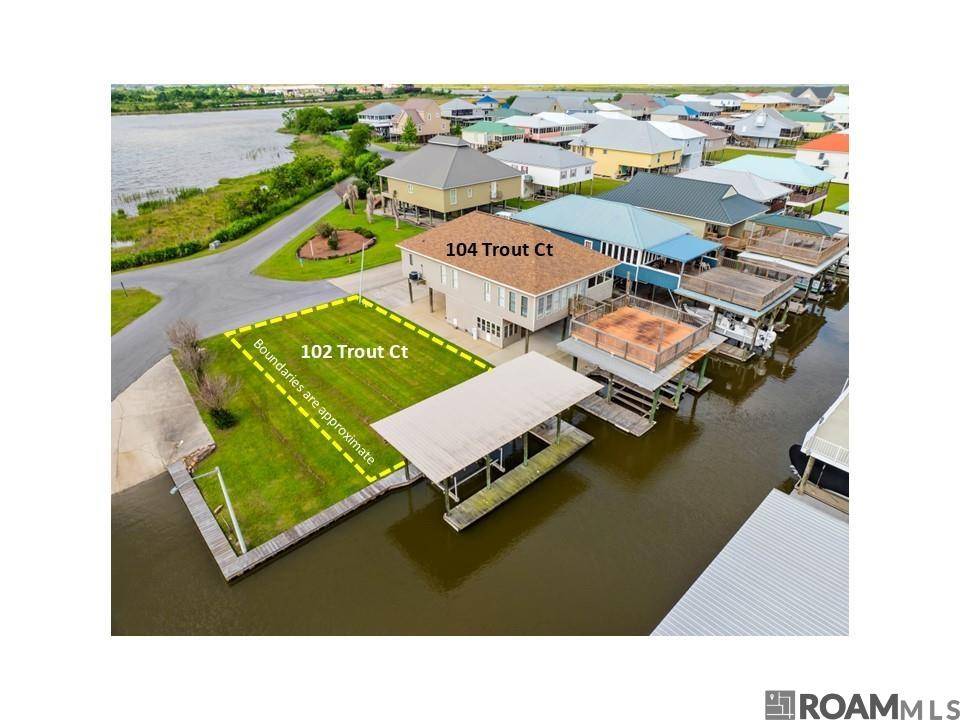 Dulac, LA 70353,102-104 Trout Ct
