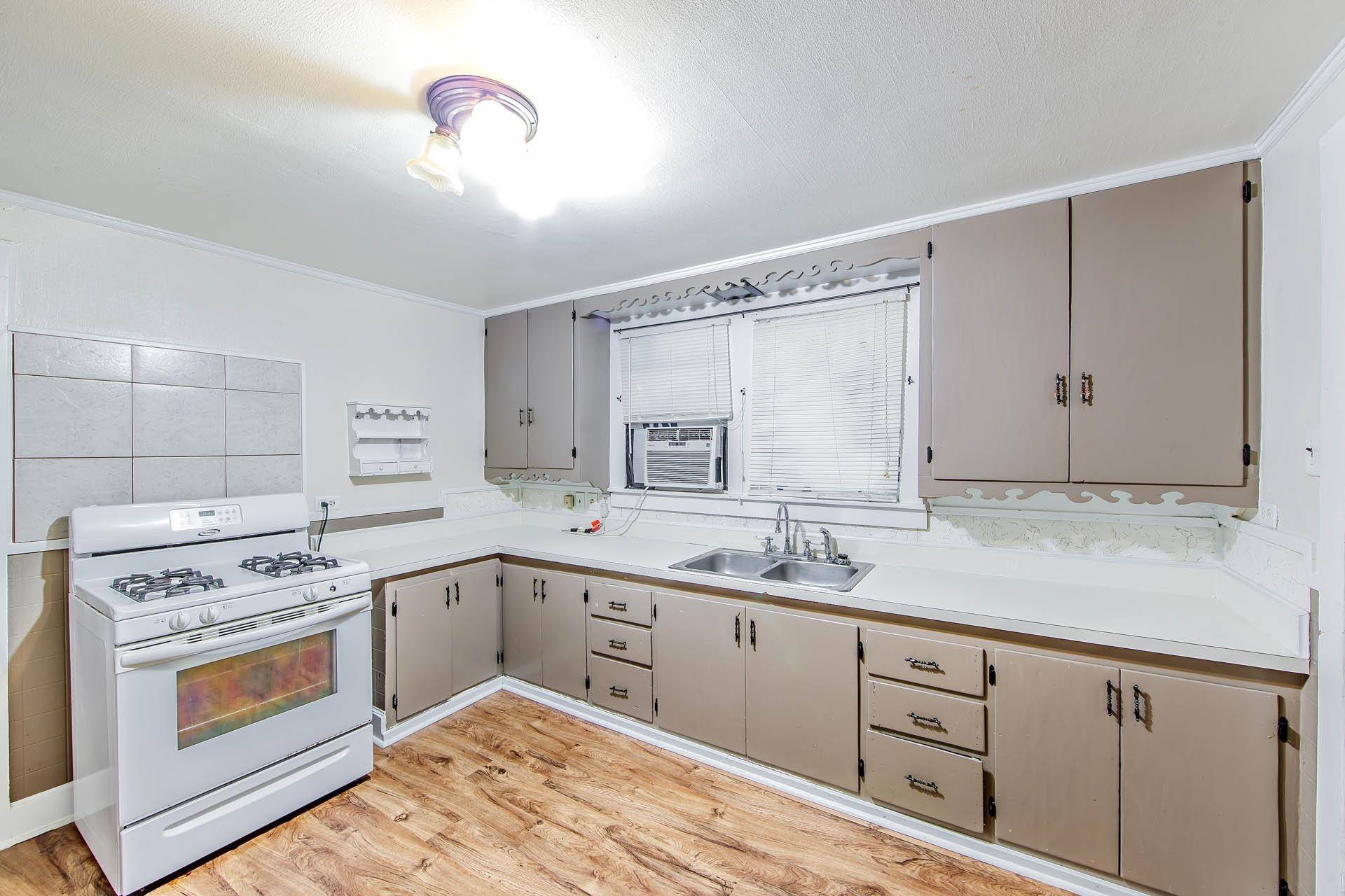 Thibodaux, LA 70301,610 Sycamore St