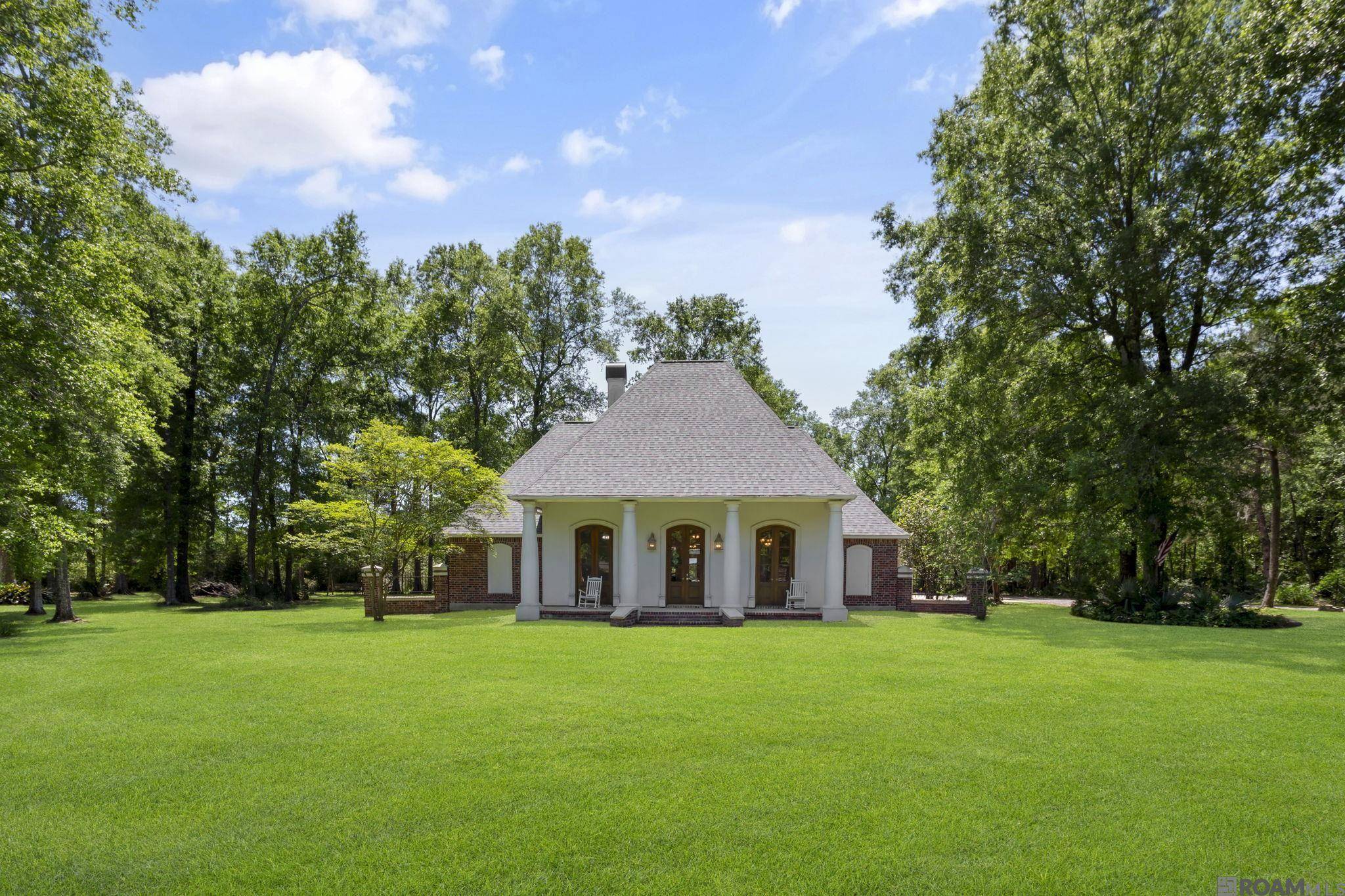 Baton Rouge, LA 70818,13422 Wood Creek Dr