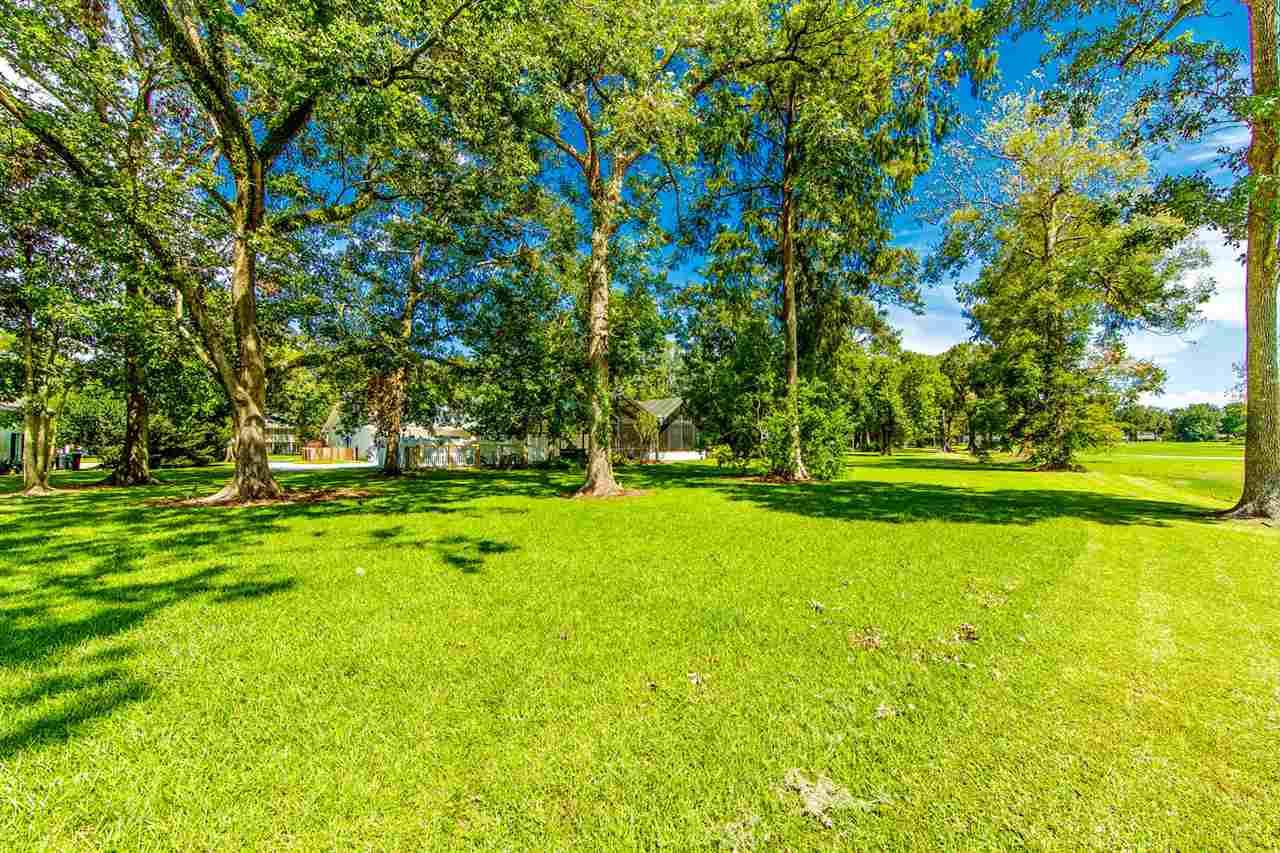 Houma, LA 70360,401 Oak Alley Dr