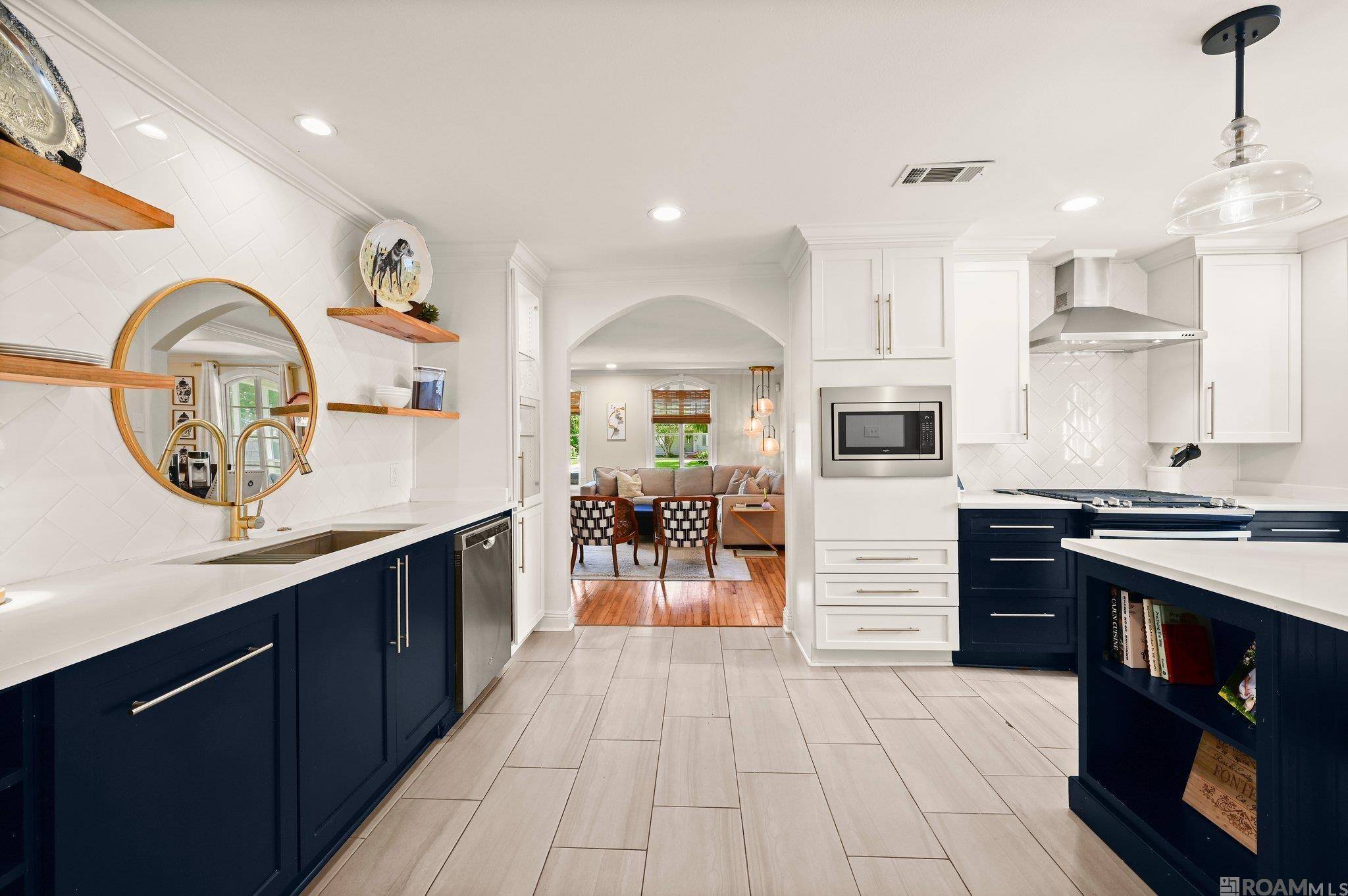 Baton Rouge, LA 70808,4761 Mimosa St