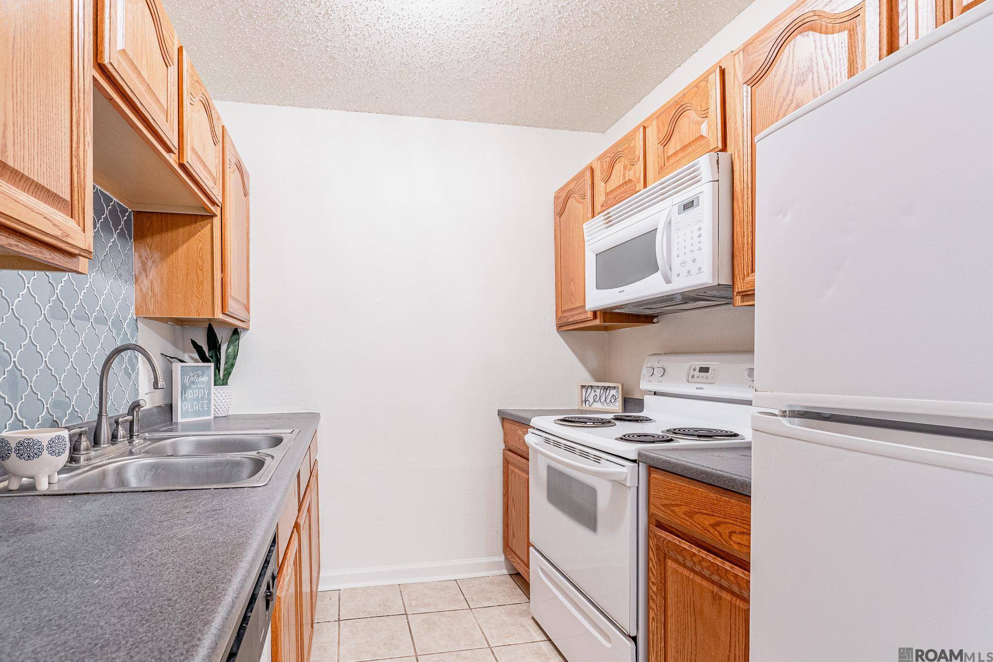 Baton Rouge, LA 70820,4518 Y A Tittle Ave ##17