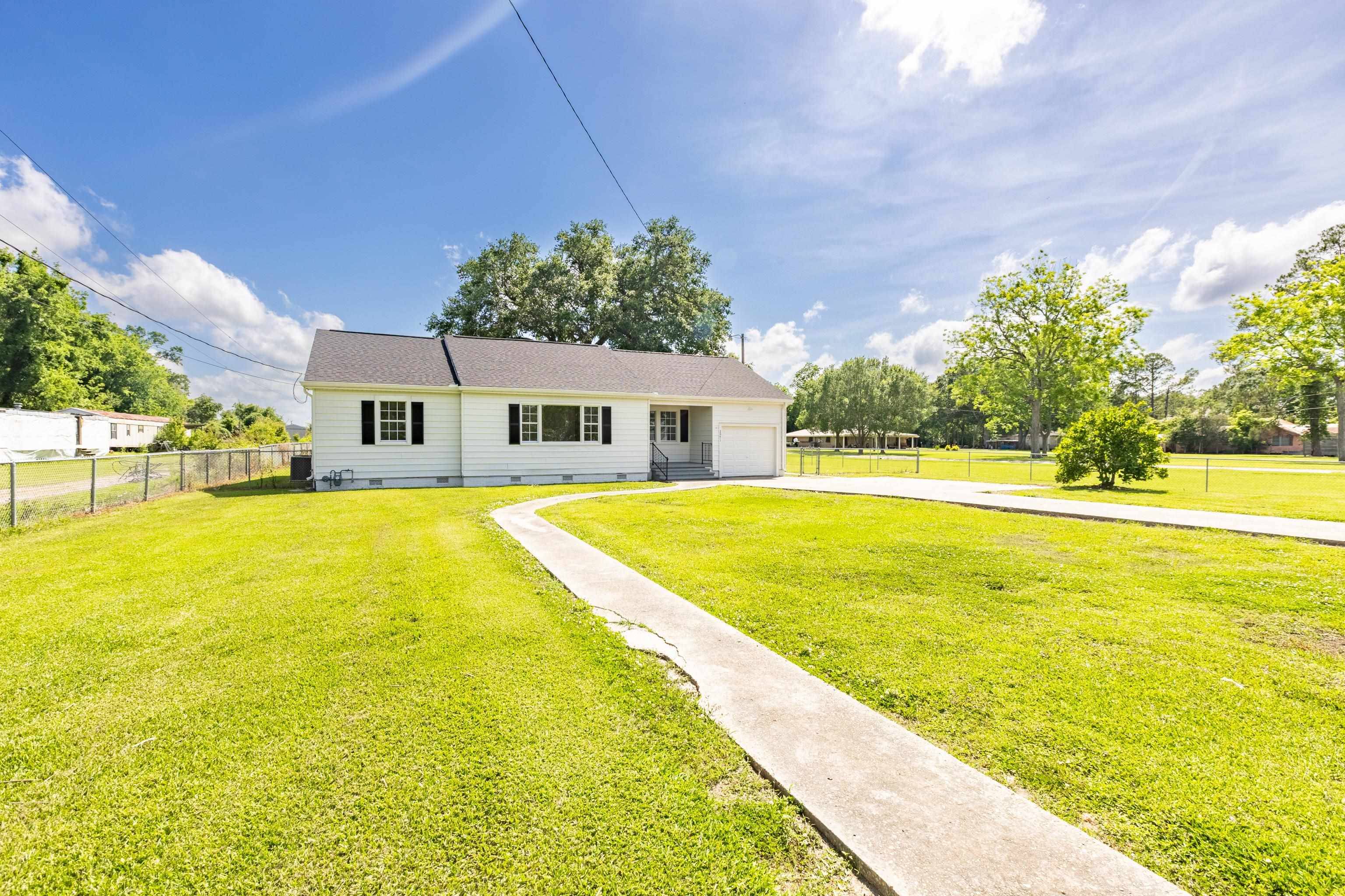 Thibodaux, LA 70301,2071 Saint Mary St