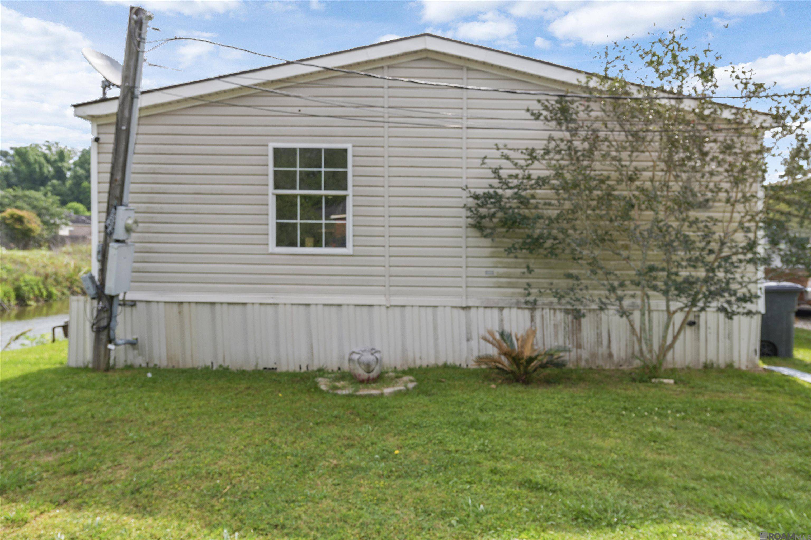 Gonzales, LA 70737,806 S Quiett Ave