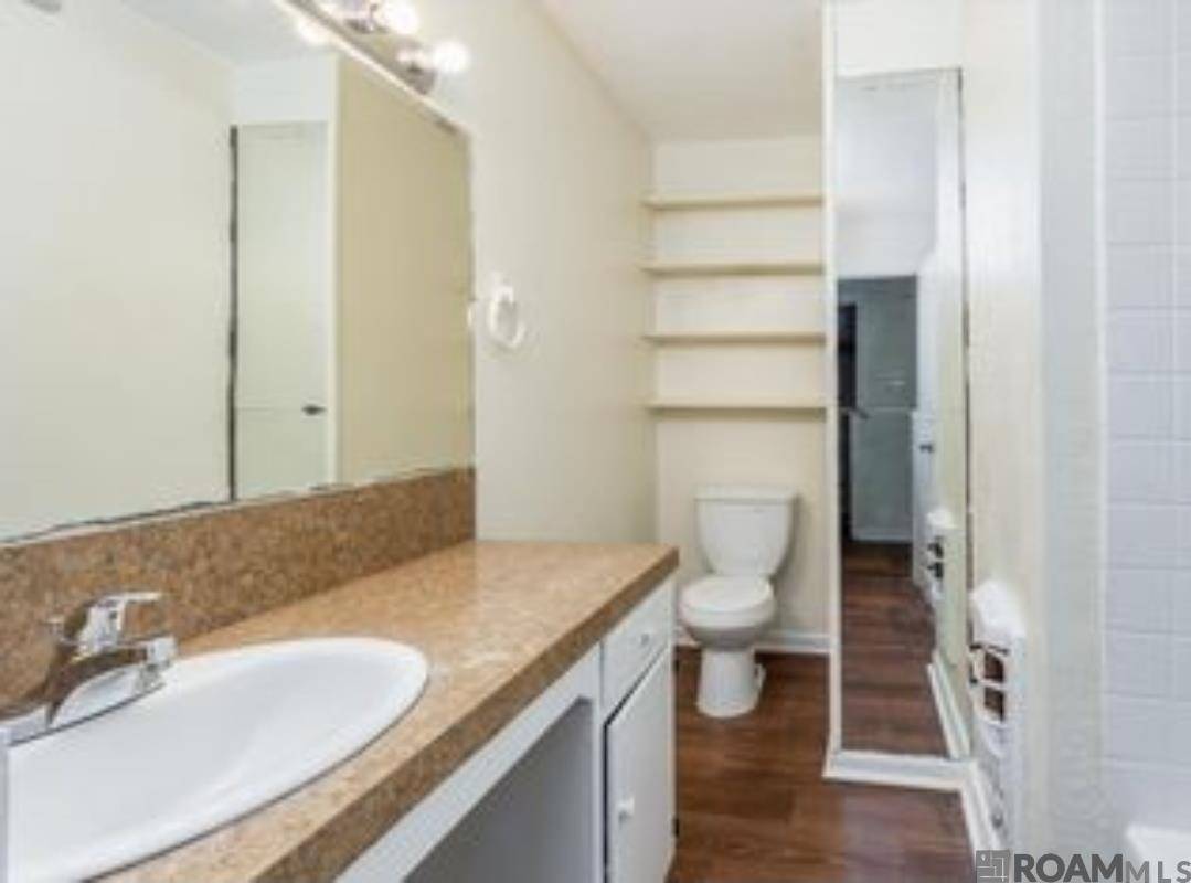 Baton Rouge, LA 70810,1133 Flora Ln