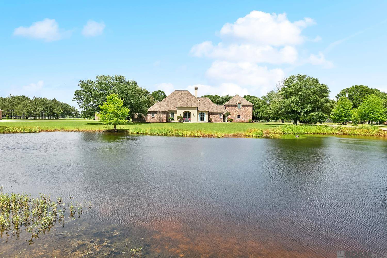 Greenwell Springs, LA 70739,16565 Alphonse Forbes Rd