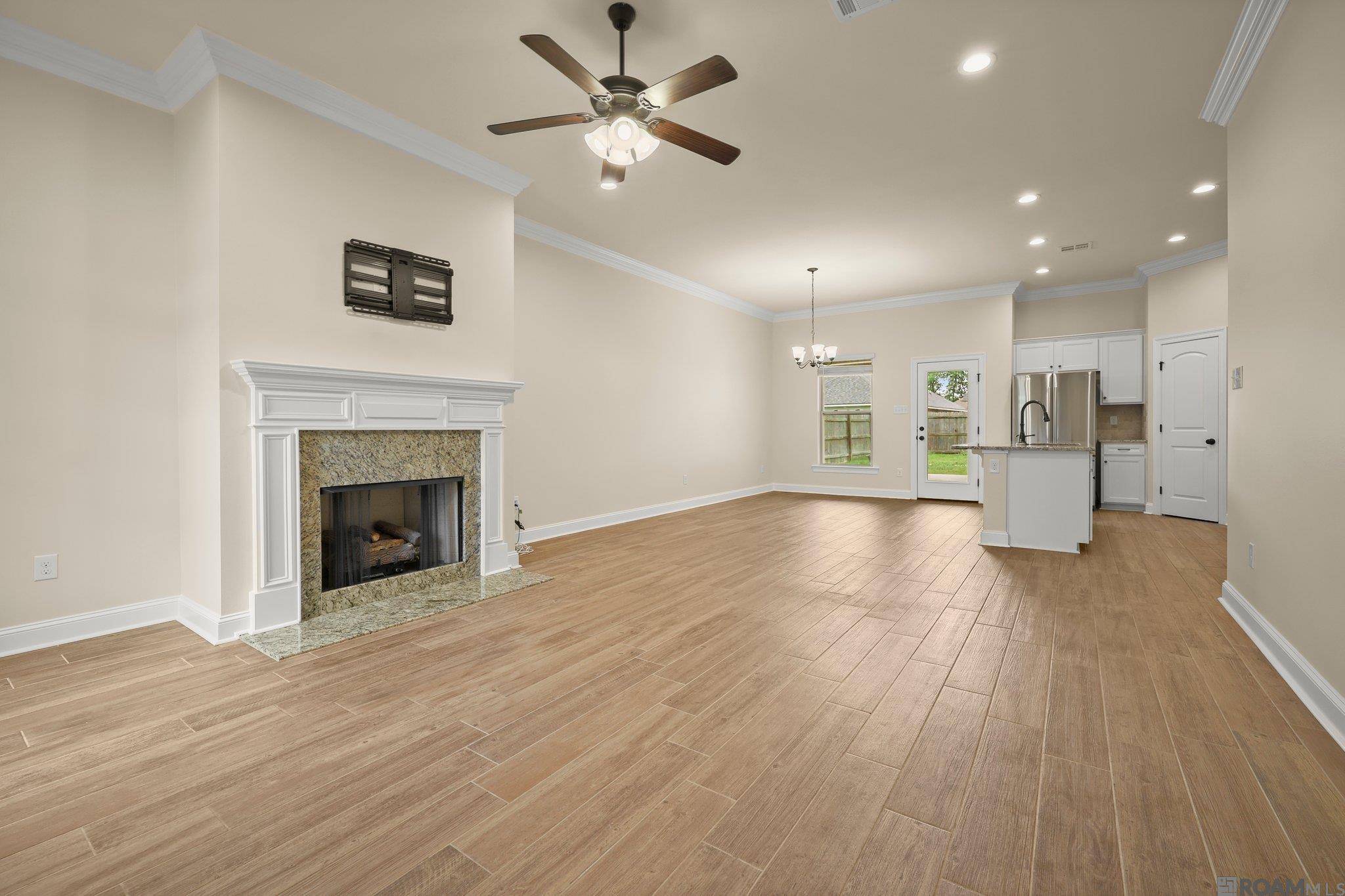 Baton Rouge, LA 70820,6259 Lake Edge Dr