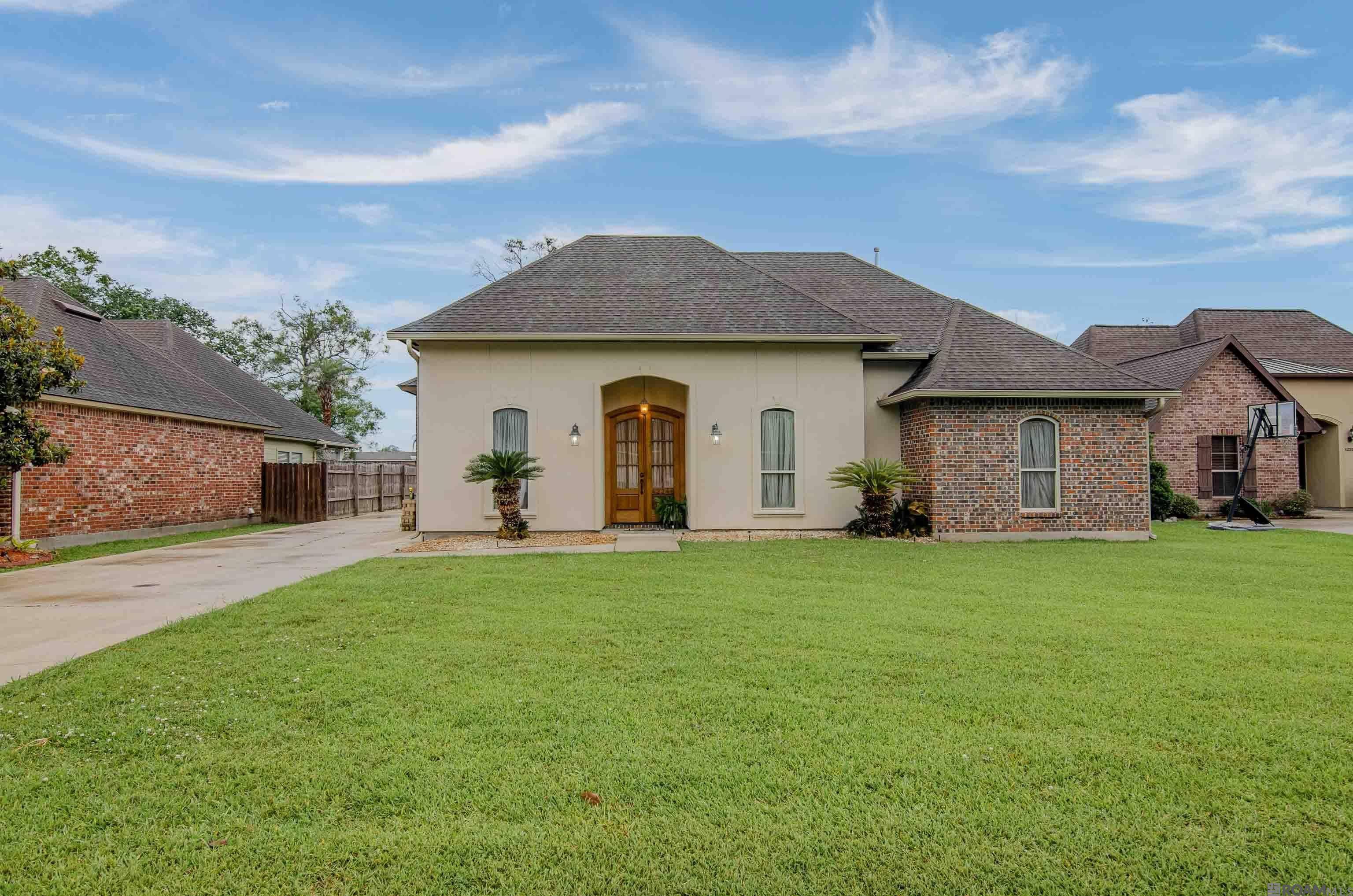 Gonzales, LA 70737,42248 Conifer Dr
