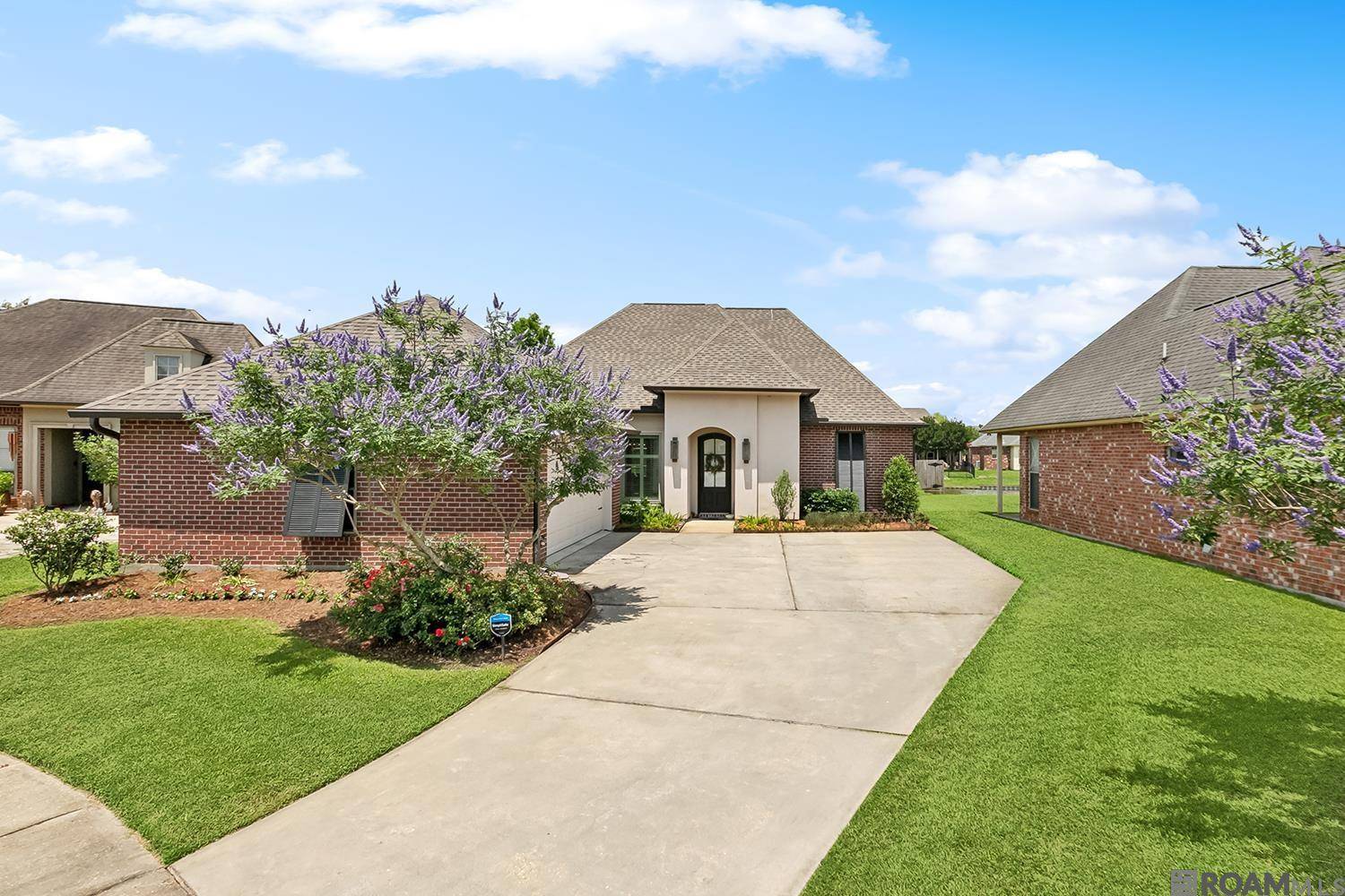 Baton Rouge, LA 70810,10621 Hillbrook Ave