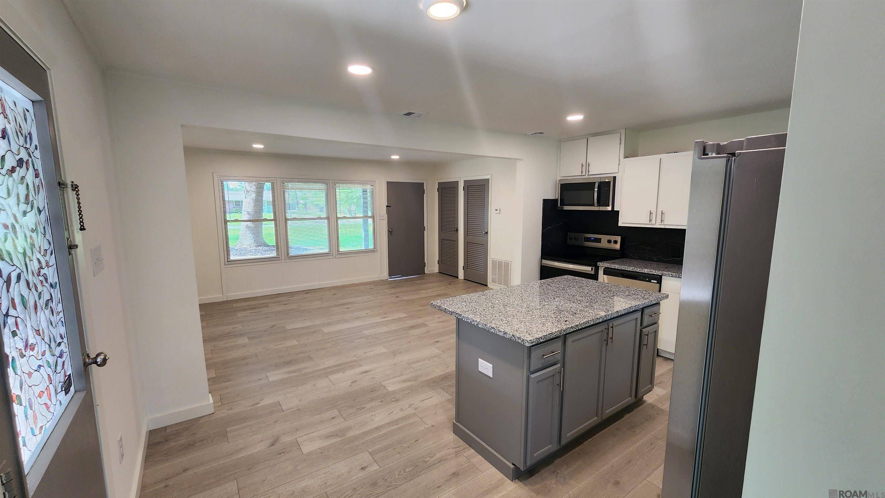 Baton Rouge, LA 70809,8772 Gail Dr