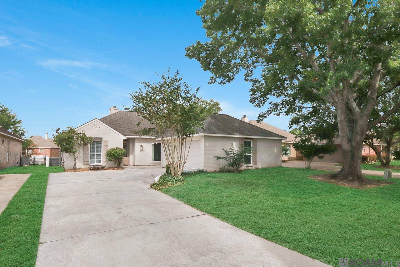 Baton Rouge, LA 70817,18733 W Lake Terrace Dr