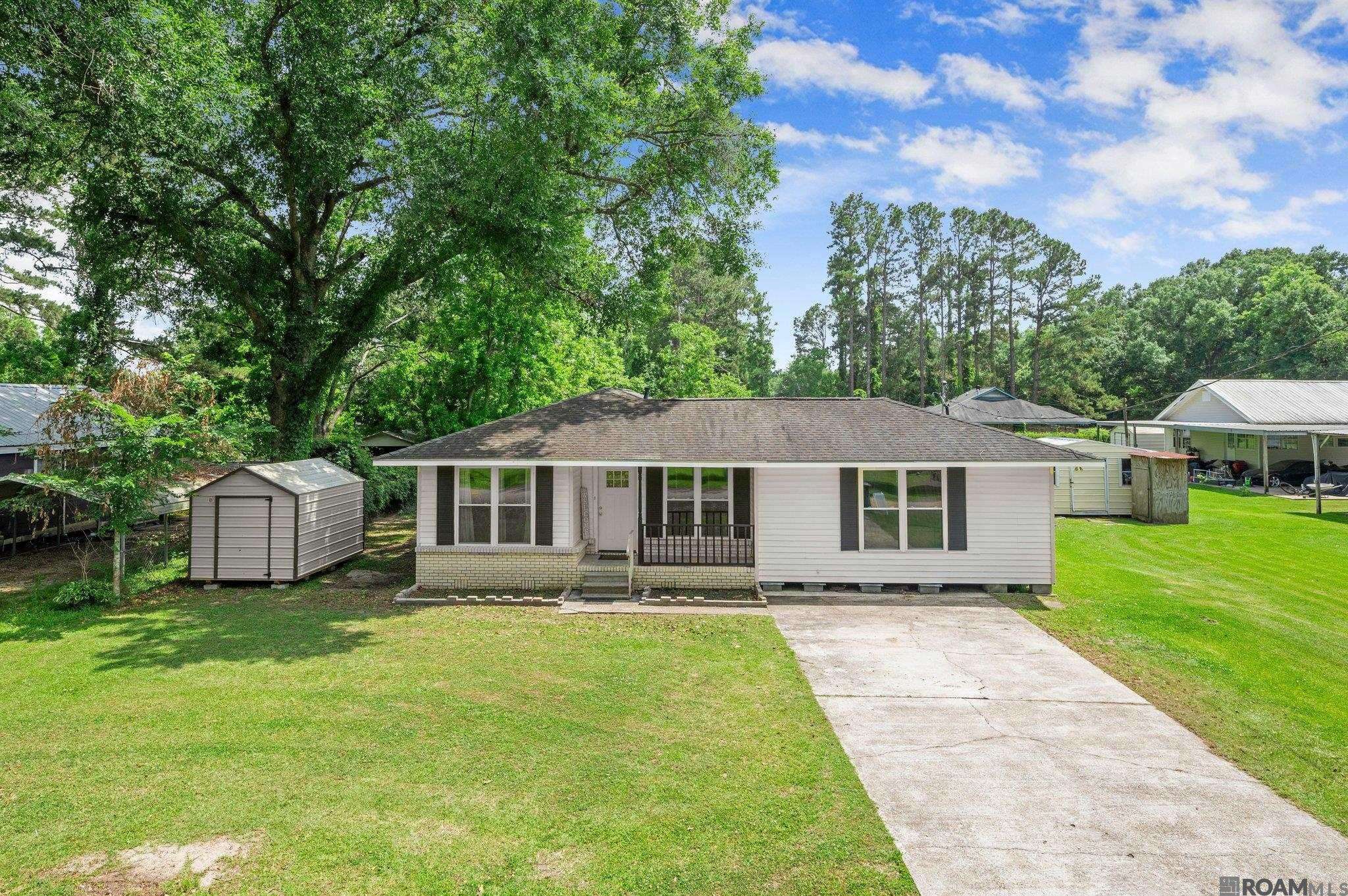 St Amant, LA 70774,45015 Fontenot Rd