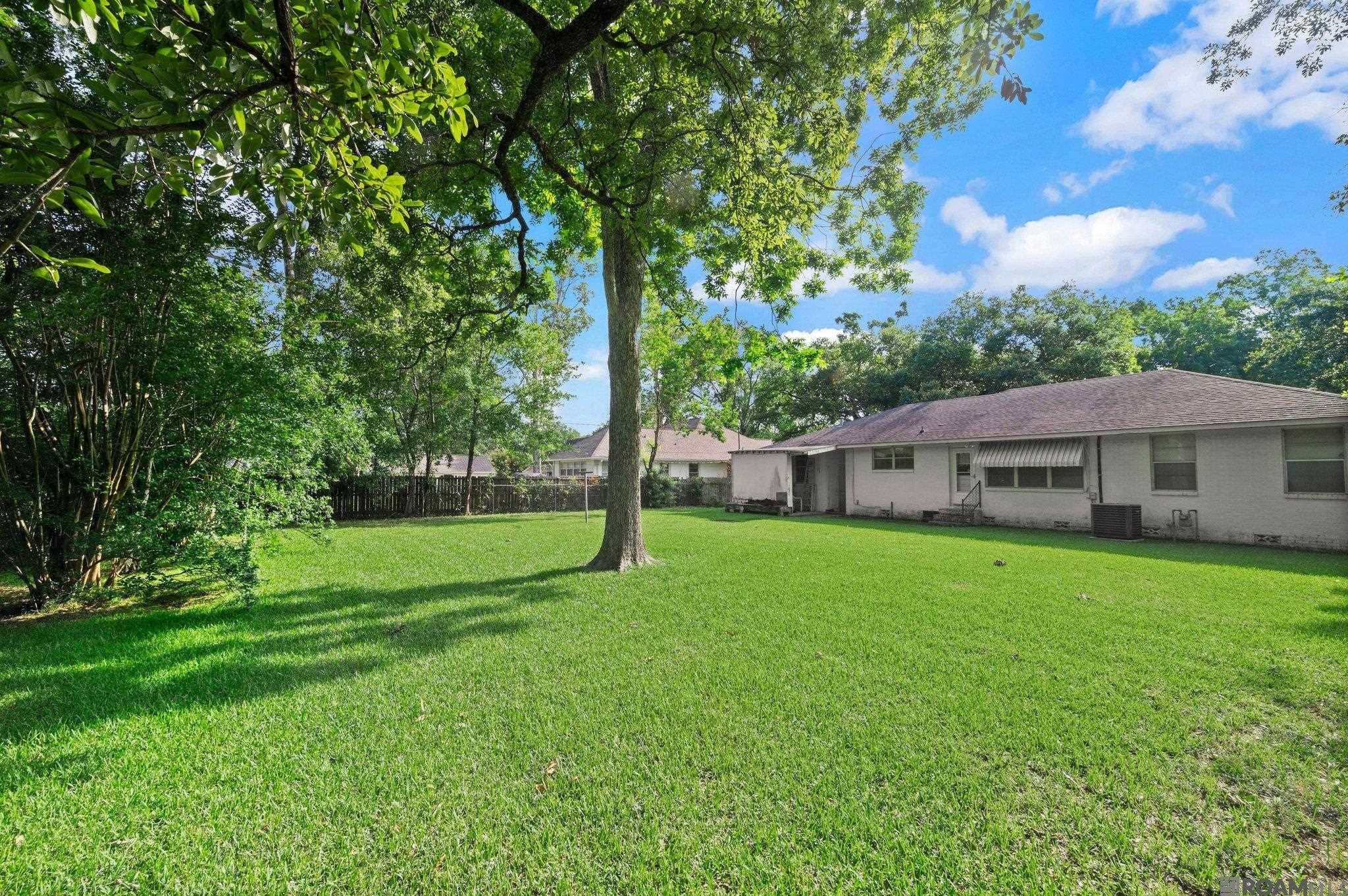 Baton Rouge, LA 70806,256 Kenwood Ave