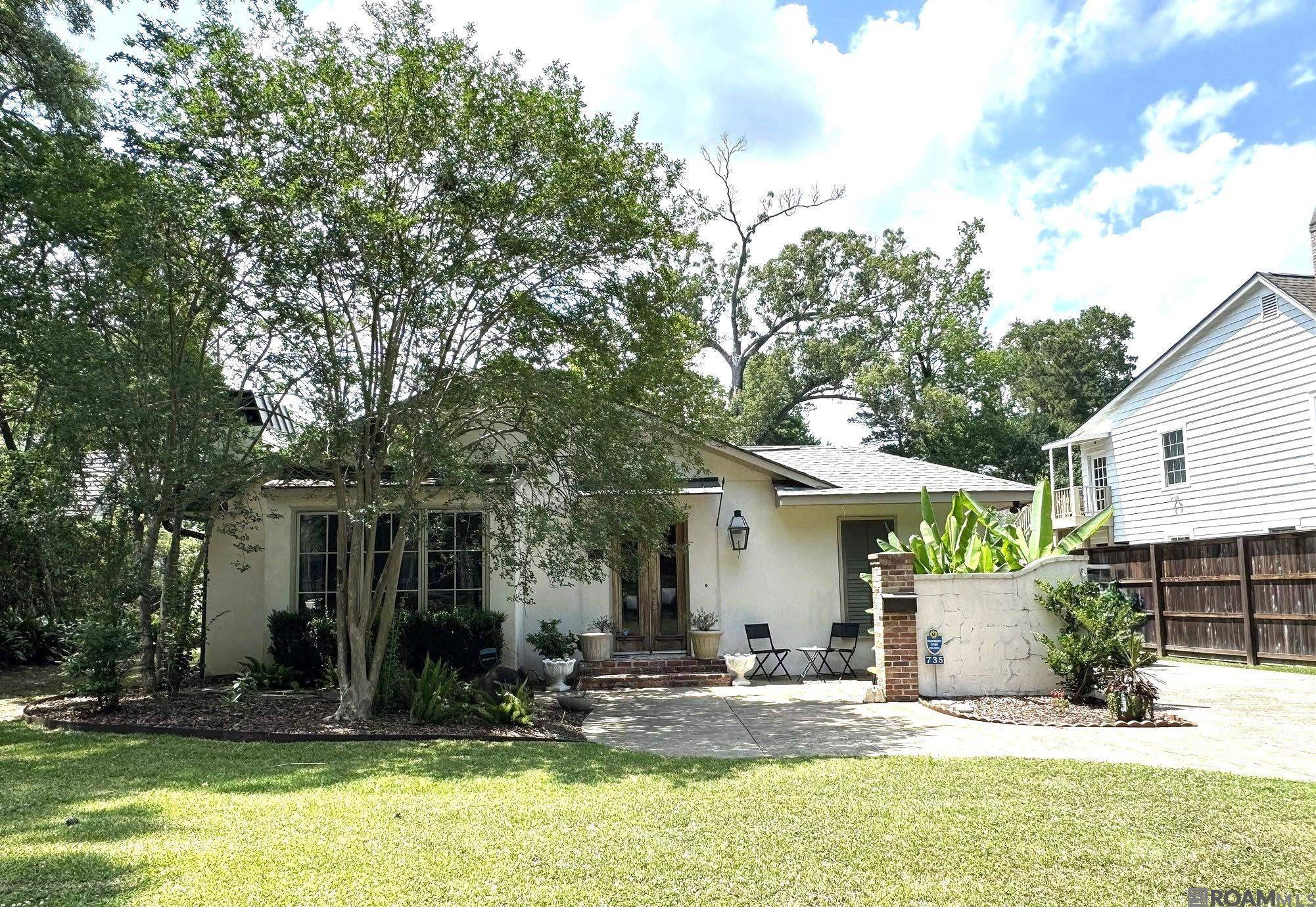 Baton Rouge, LA 70808,735 Dubois Dr
