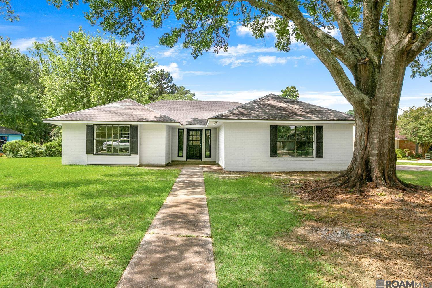 Saint George, LA 70817,17558 Diversion Dr