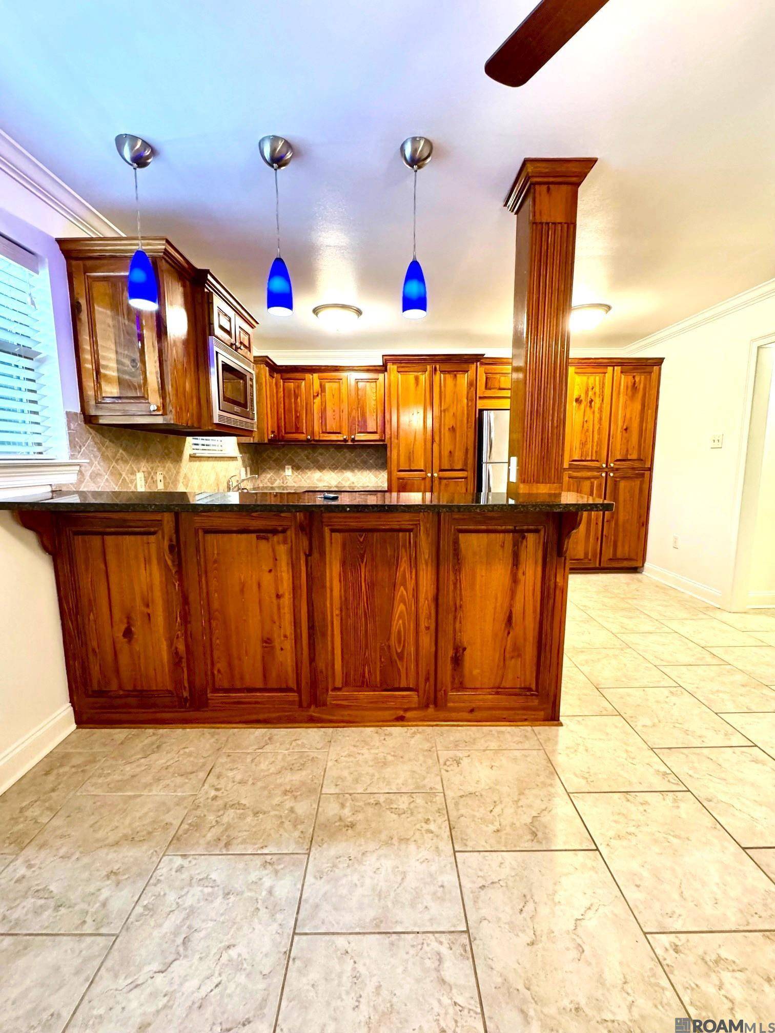 Baton Rouge, LA 70806,1290 Park Blvd ##217