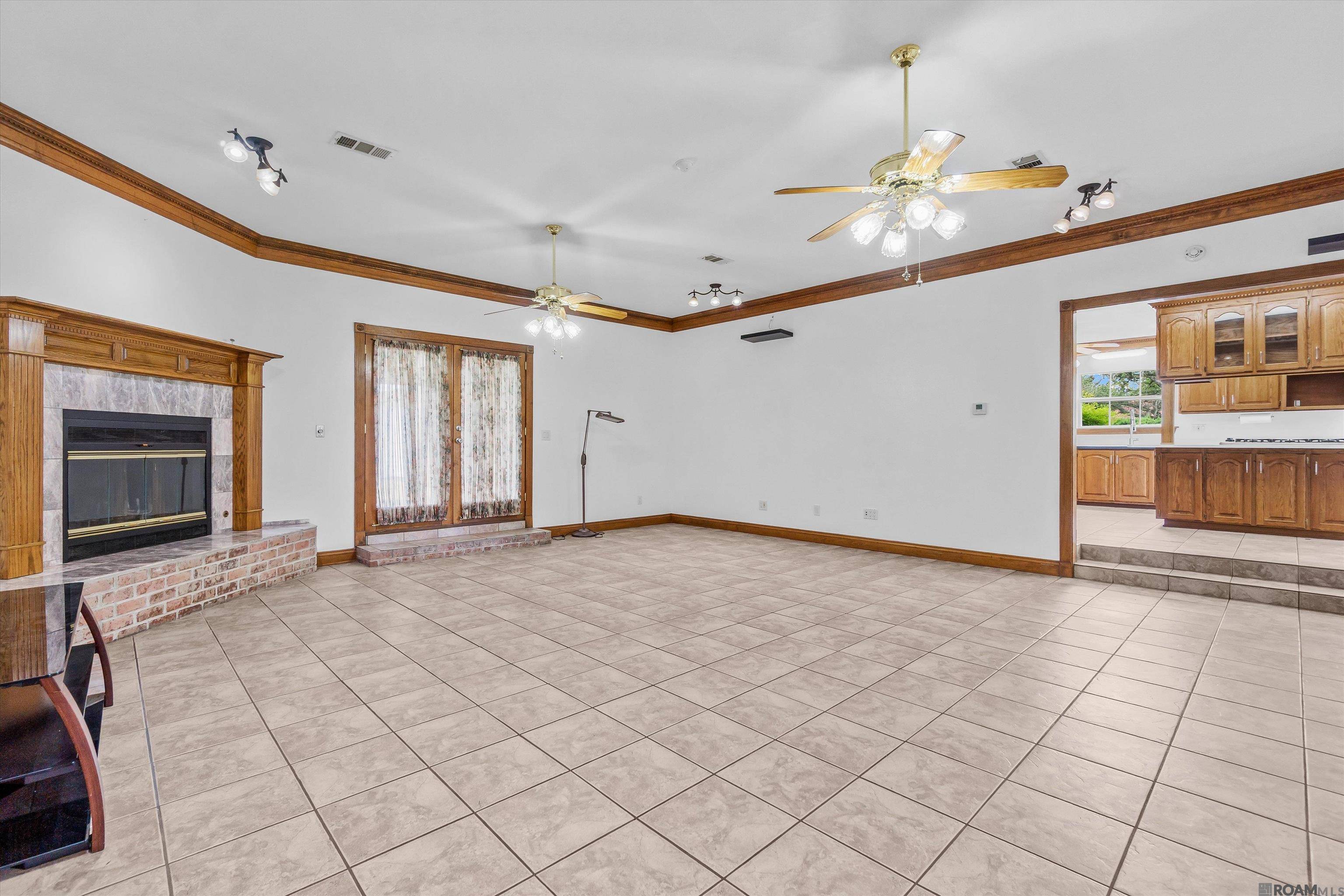 Gonzales, LA 70737,6168 Brewerton Rd