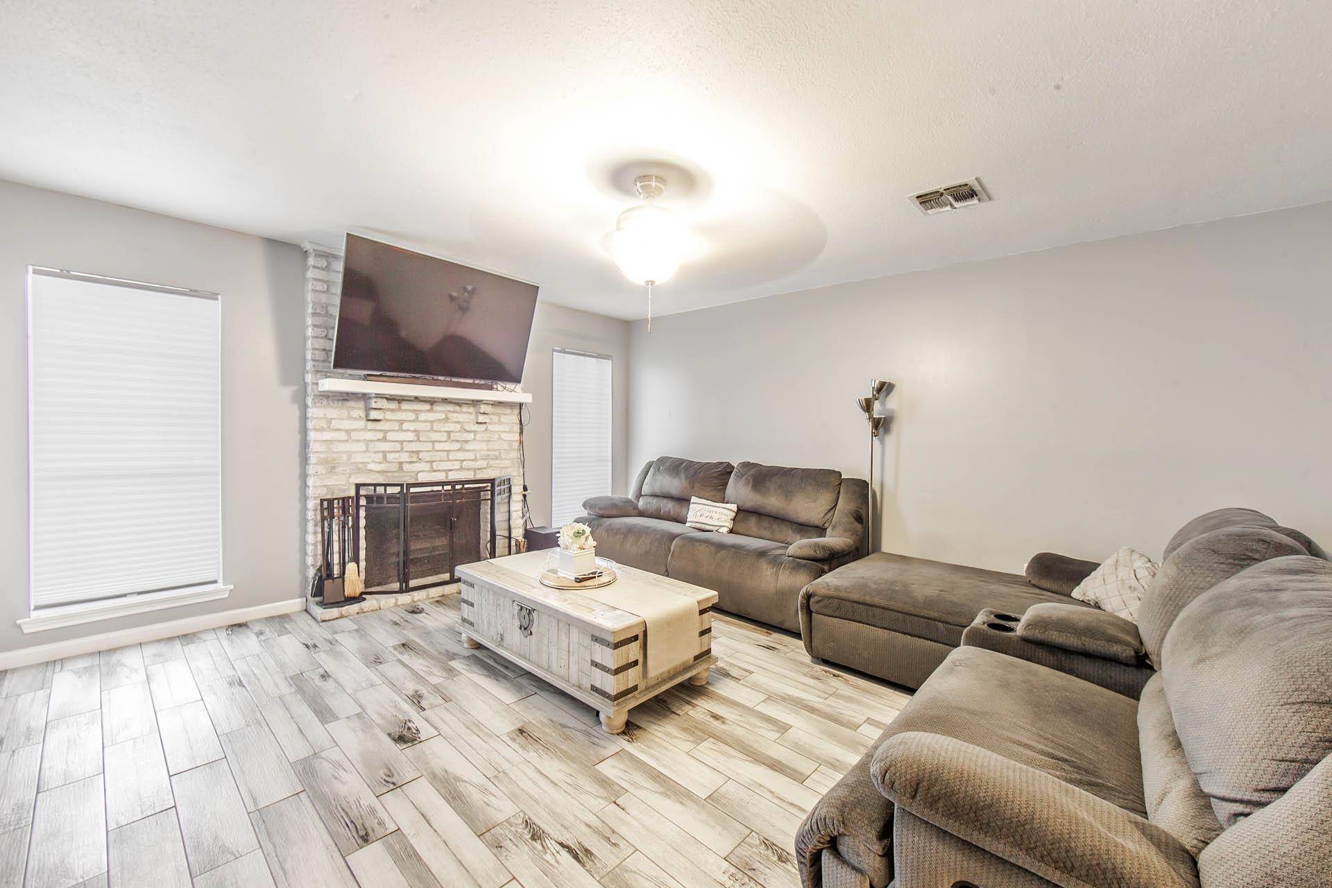 Houma, LA 70364,203 Greenbriar Dr