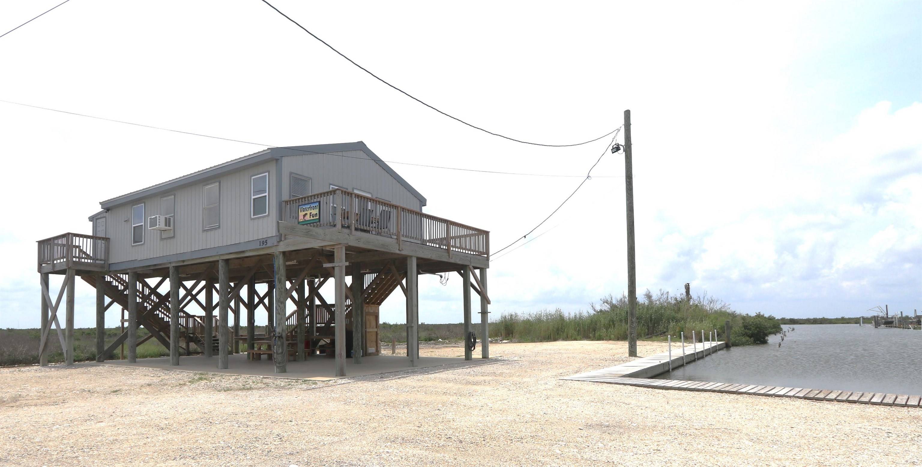 Grand Isle, LA 70358,195 Highway 1