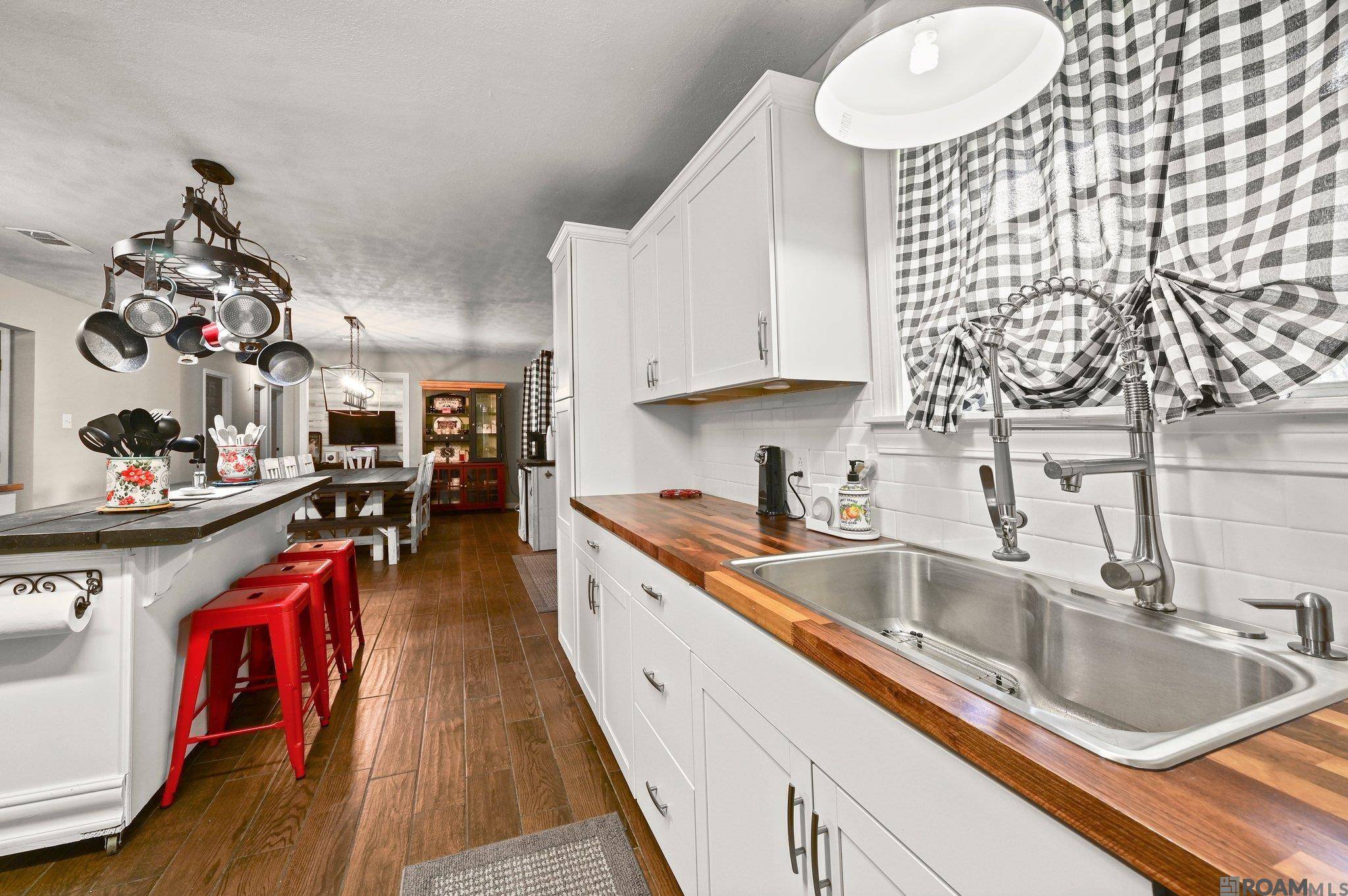 Greenwell Springs, LA 70739,16936 Pernecia Ave