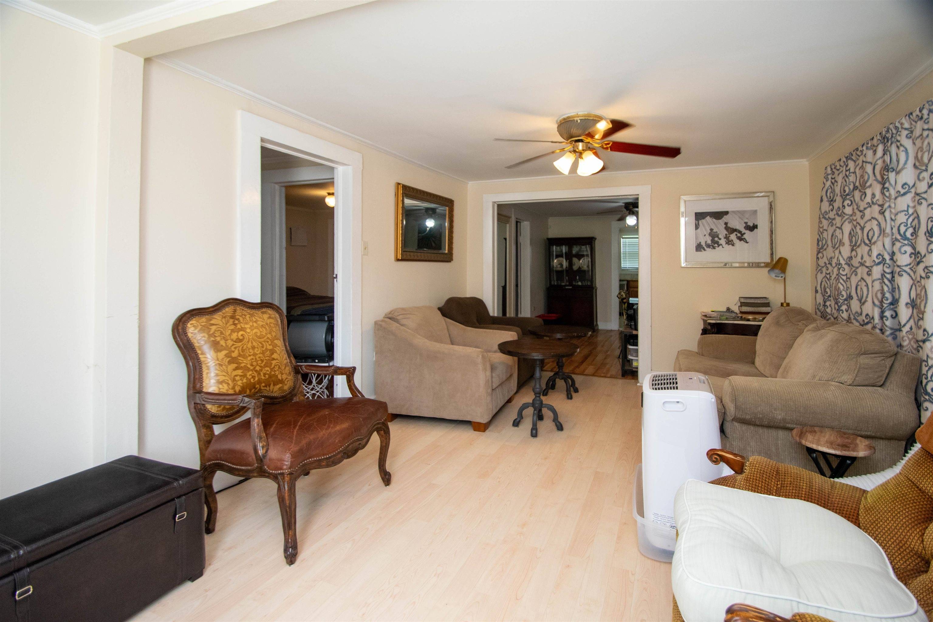 Chauvin, LA 70344,206 Harris St