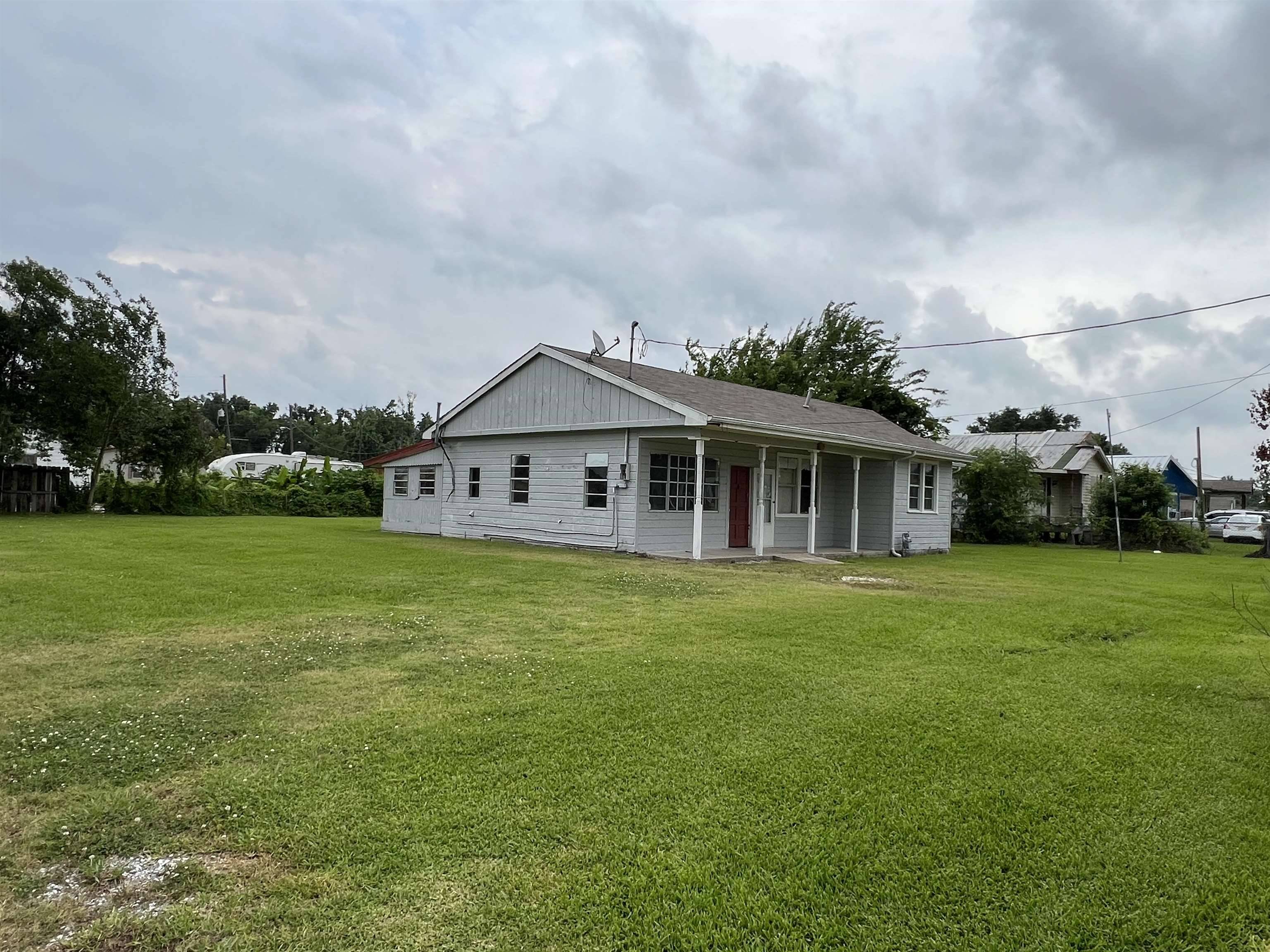 Houma, LA 70363,257 Pontiff Street
