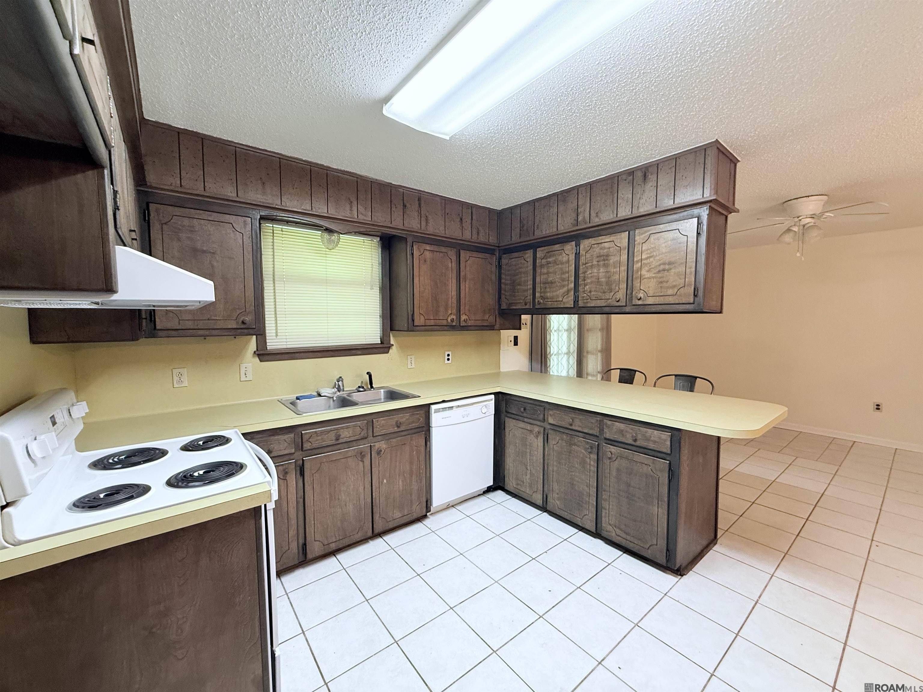 Baton Rouge, LA 70810,9271 Corsica Ave