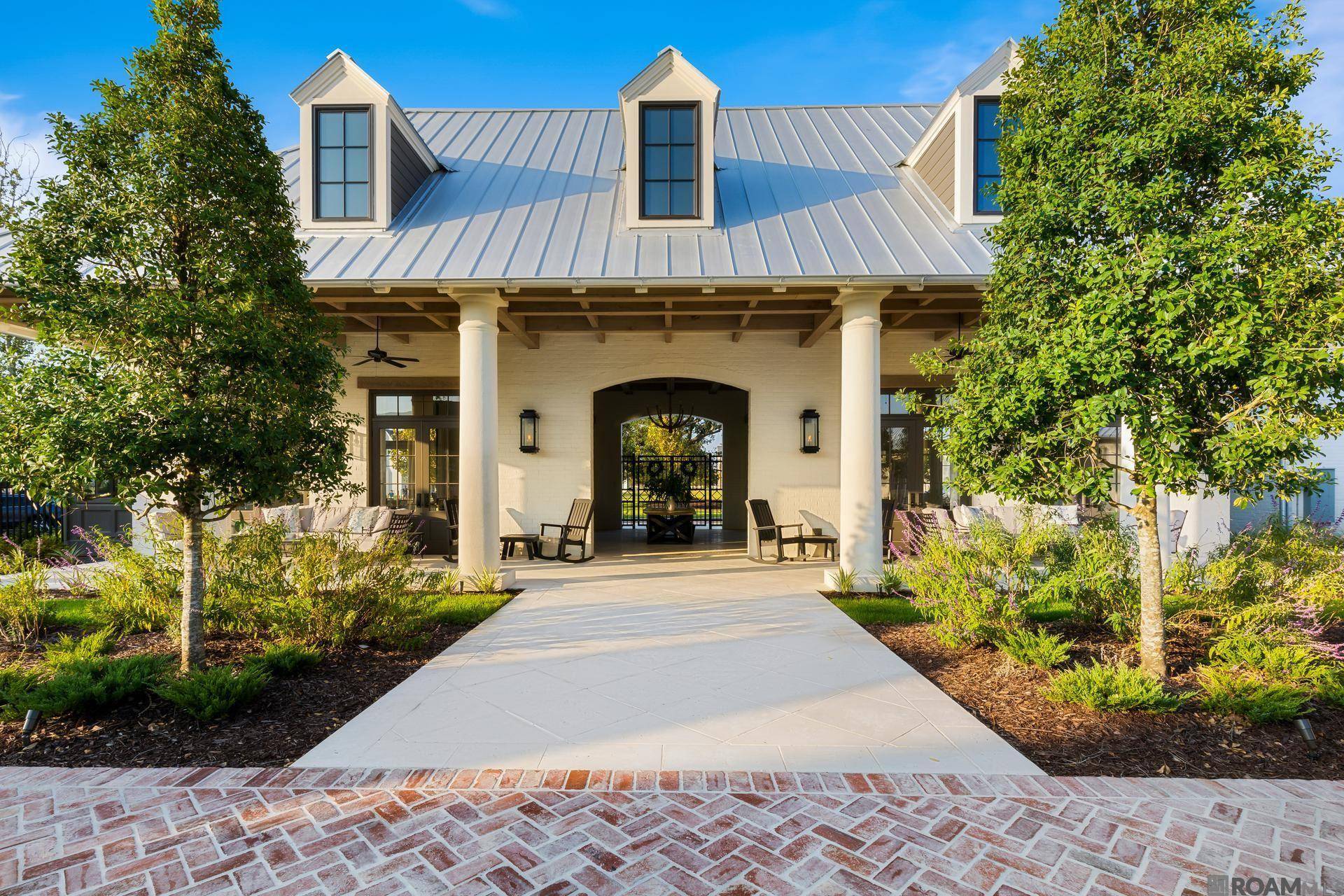 Baton Rouge, LA 70808,2117 Rouzan Ave