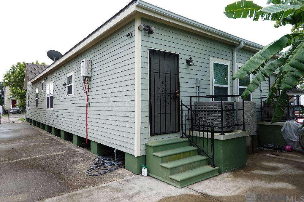 New Orleans, LA 70117,3135-3137 N Prieur St