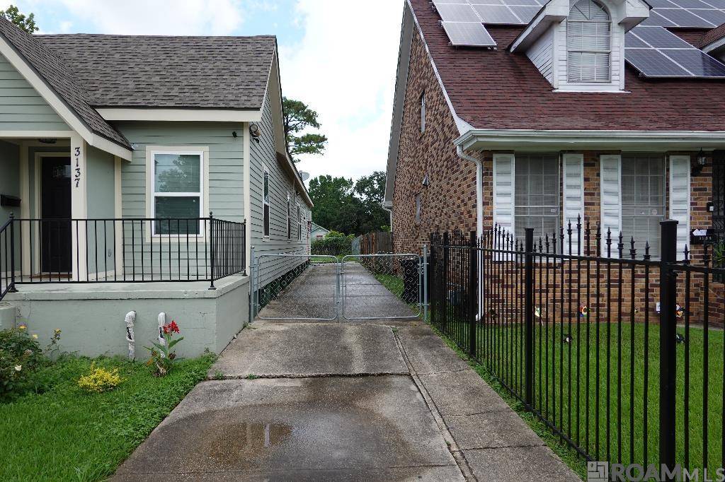 New Orleans, LA 70117,3135-3137 N Prieur St