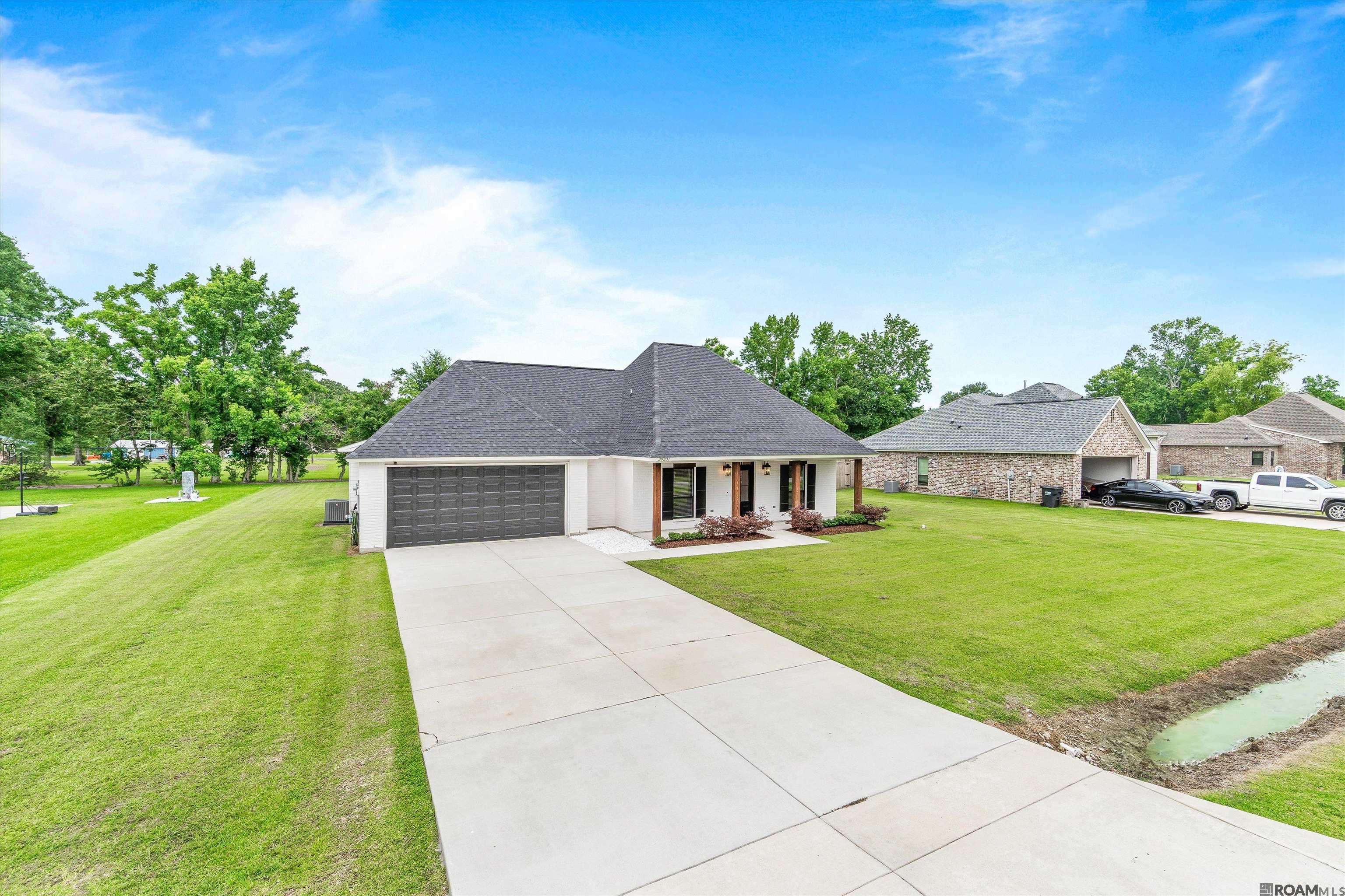 Gonzales, LA 70737,39331 Pershing Mire Rd