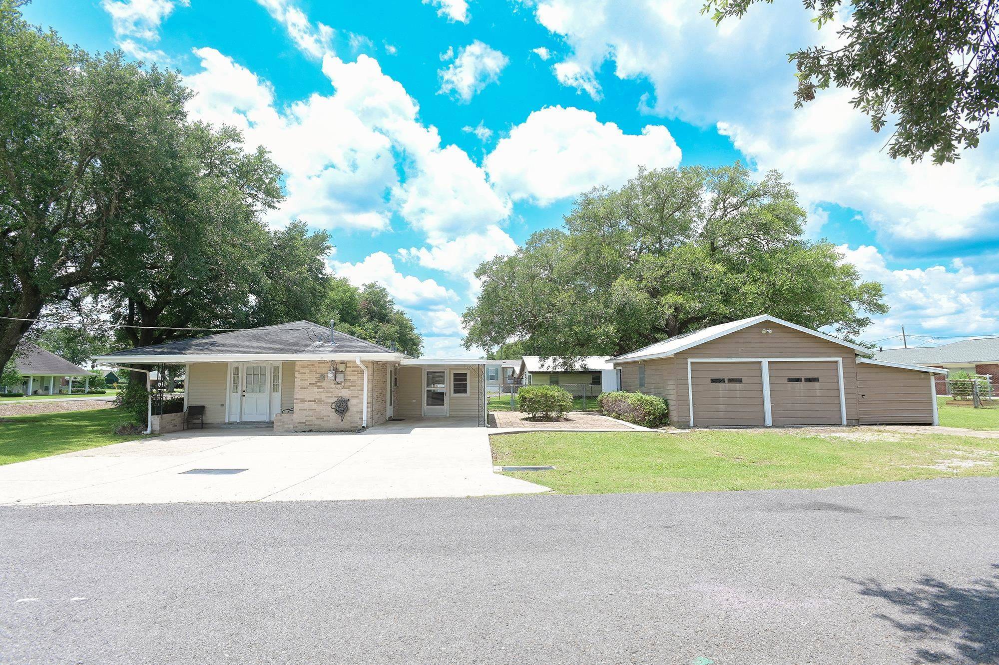 Labadieville, LA 70302,600 Brule Rd