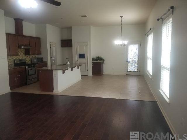 Baton Rouge, LA 70820,510 Greenwich Dr