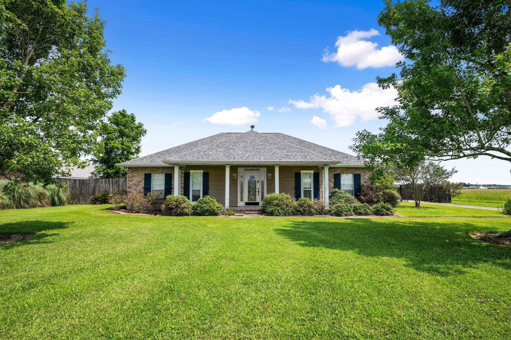 Vacherie, LA 70090,19706 Highway 643