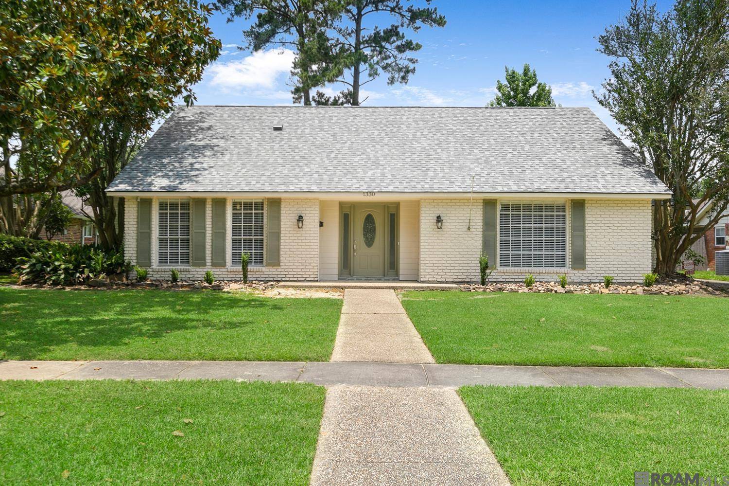 Baton Rouge, LA 70815,1330 Woodcliff Dr