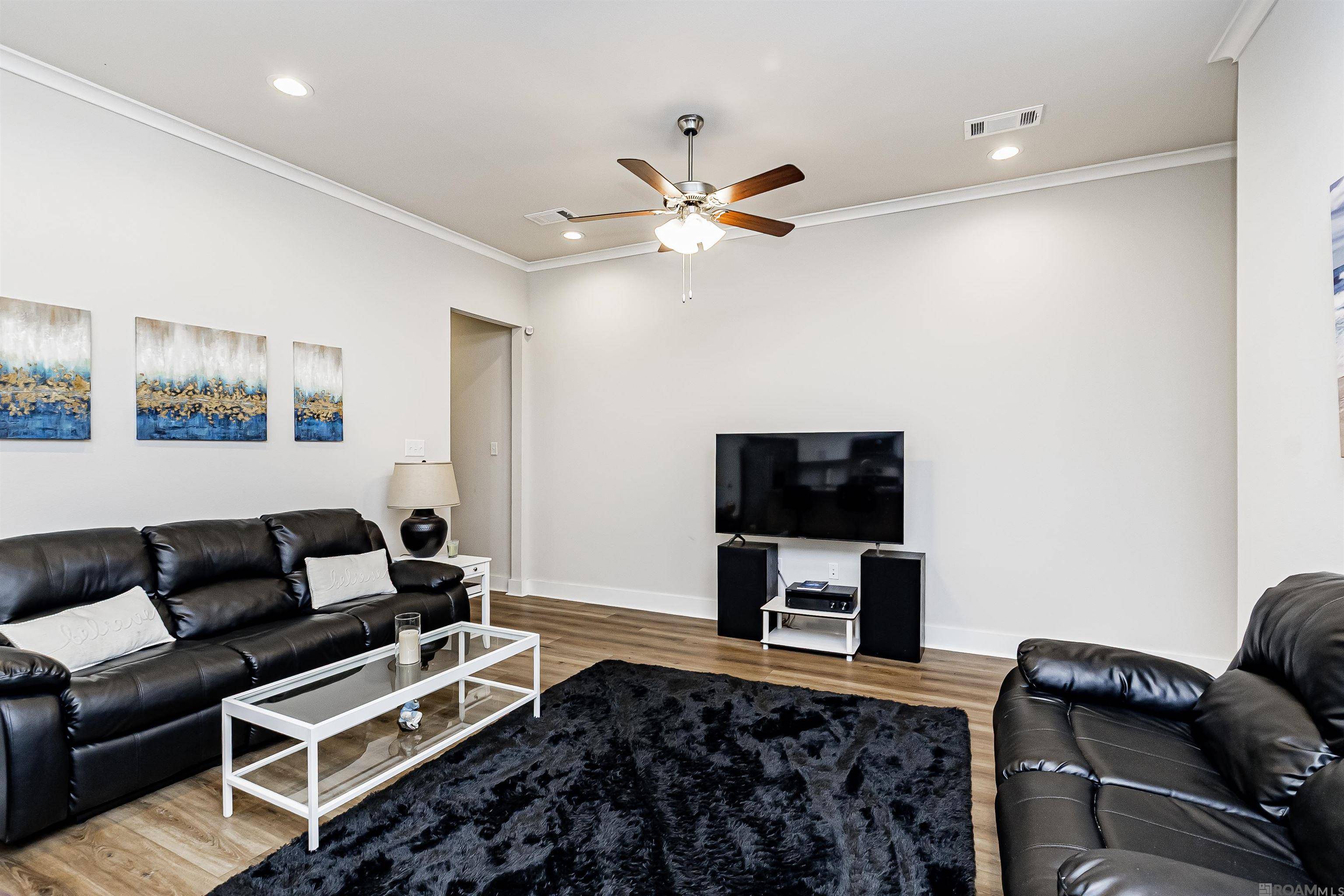 Baton Rouge, LA 70836,9558 Creekview Dr
