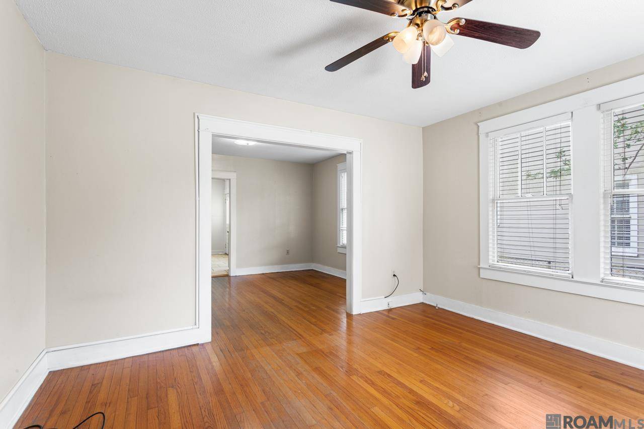 Baton Rouge, LA 70806,774 Edison St