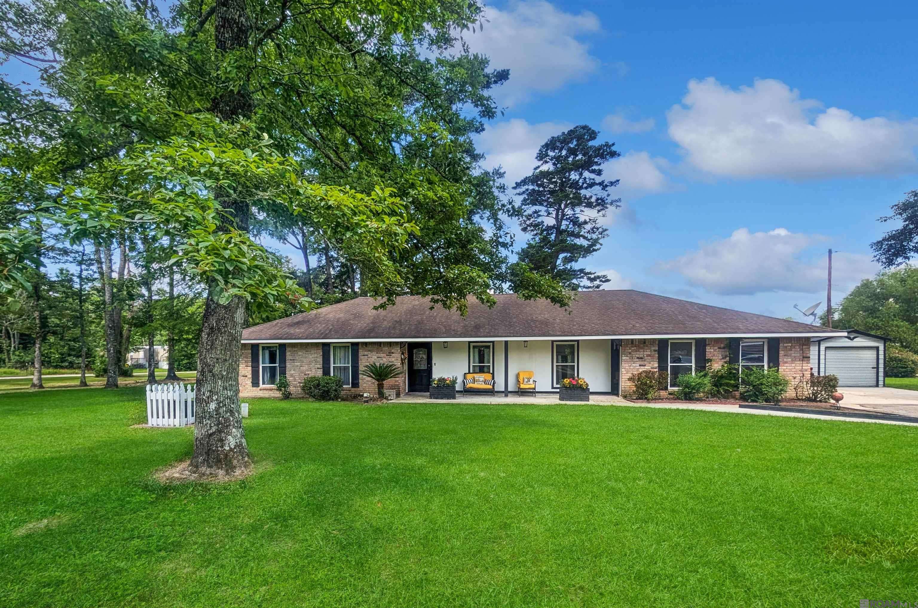 Walker, LA 70785,28071 Gaylord Rd