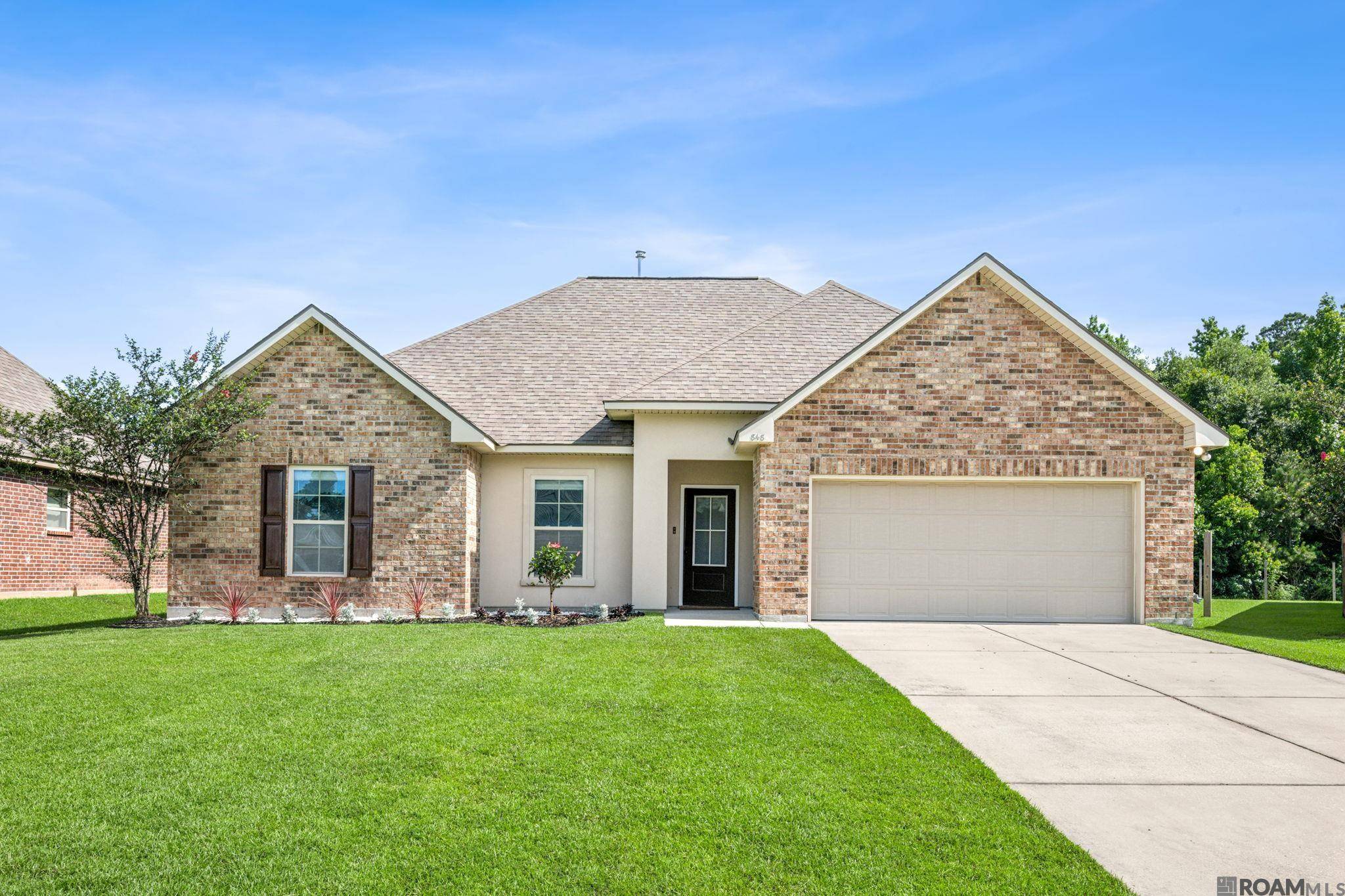 Ponchatoula, LA 70454,848 White Pine Dr