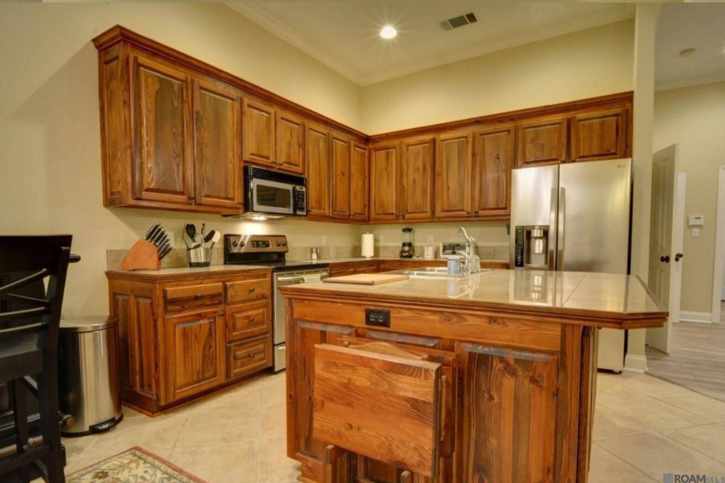 Baton Rouge, LA 70816,2020 Lac Cache Ct
