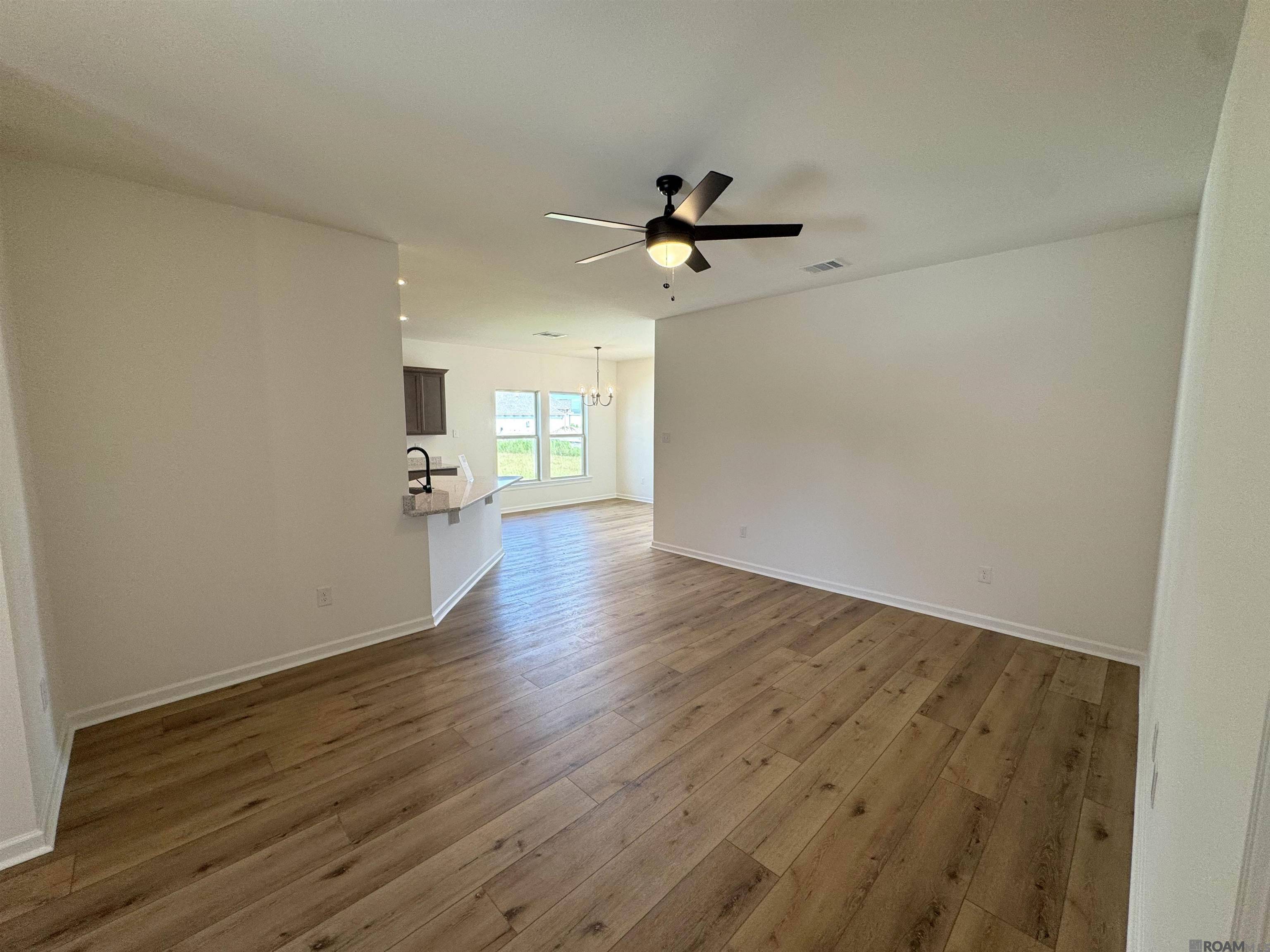 Port Allen, LA 70767,2083 Taylor Dr