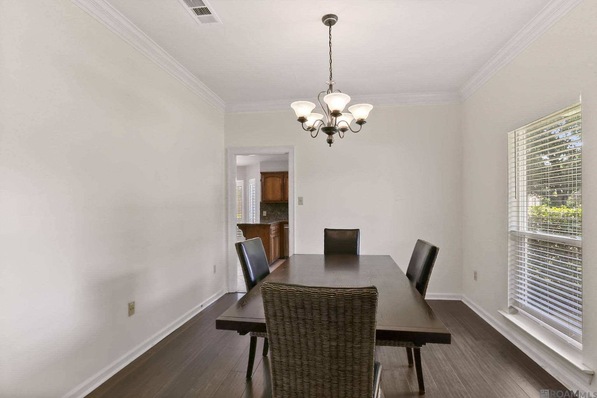 Baton Rouge, LA 70820,5364 River Meadow Dr