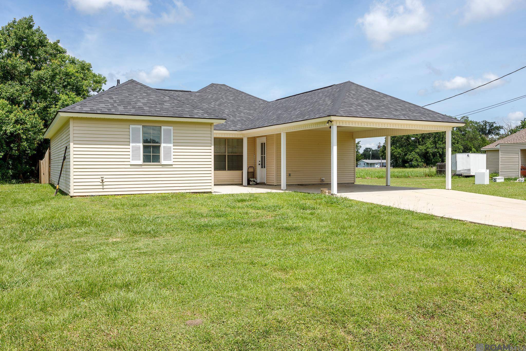 St Amant, LA 70774,11319 Peggy St