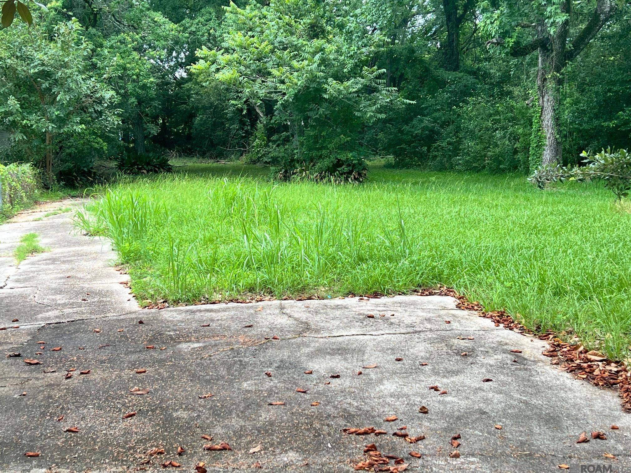 Baton Rouge, LA 70808,2436 Balis Dr