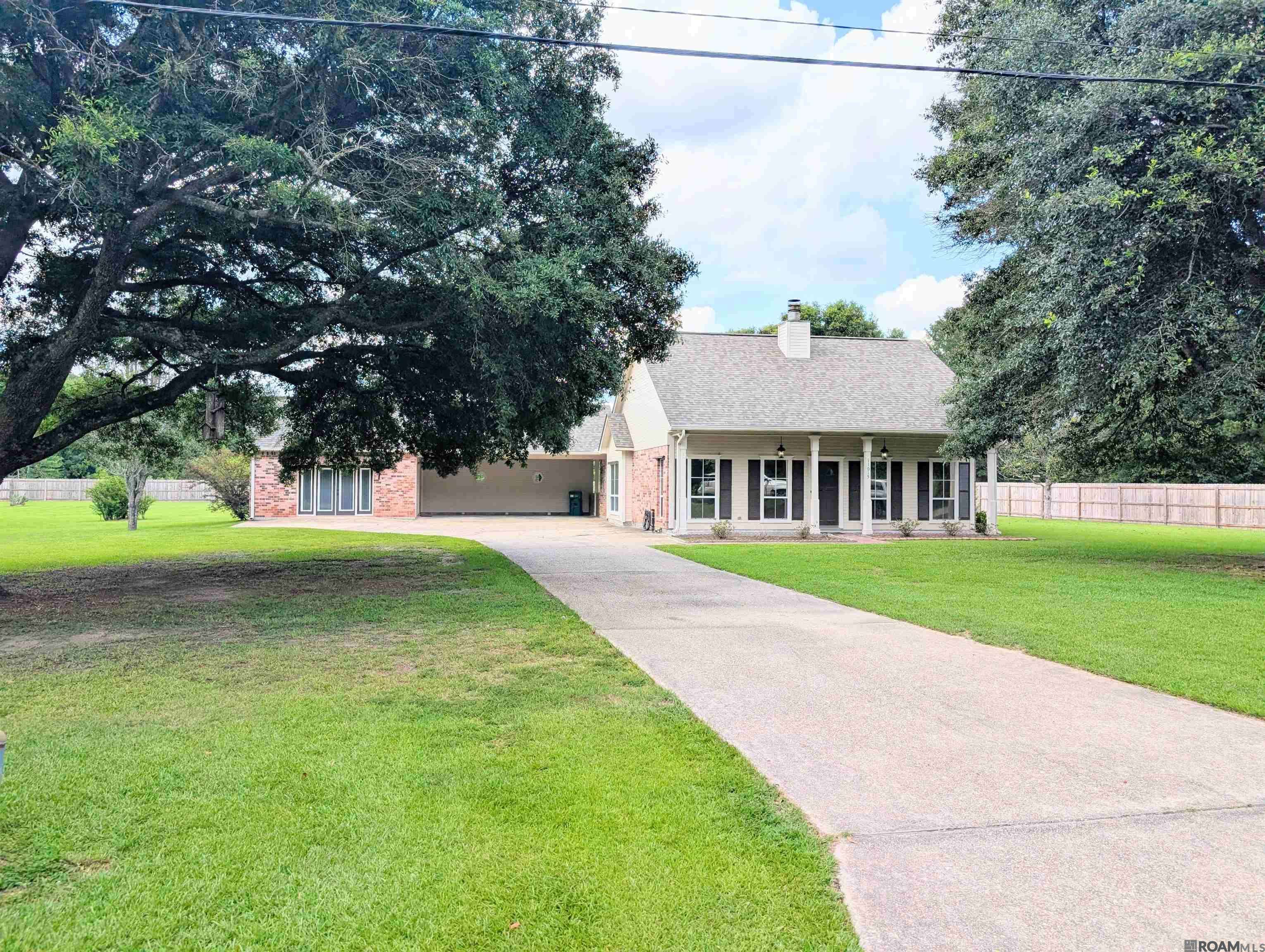 Denham Springs, LA 70706,11015 Arlene Dr