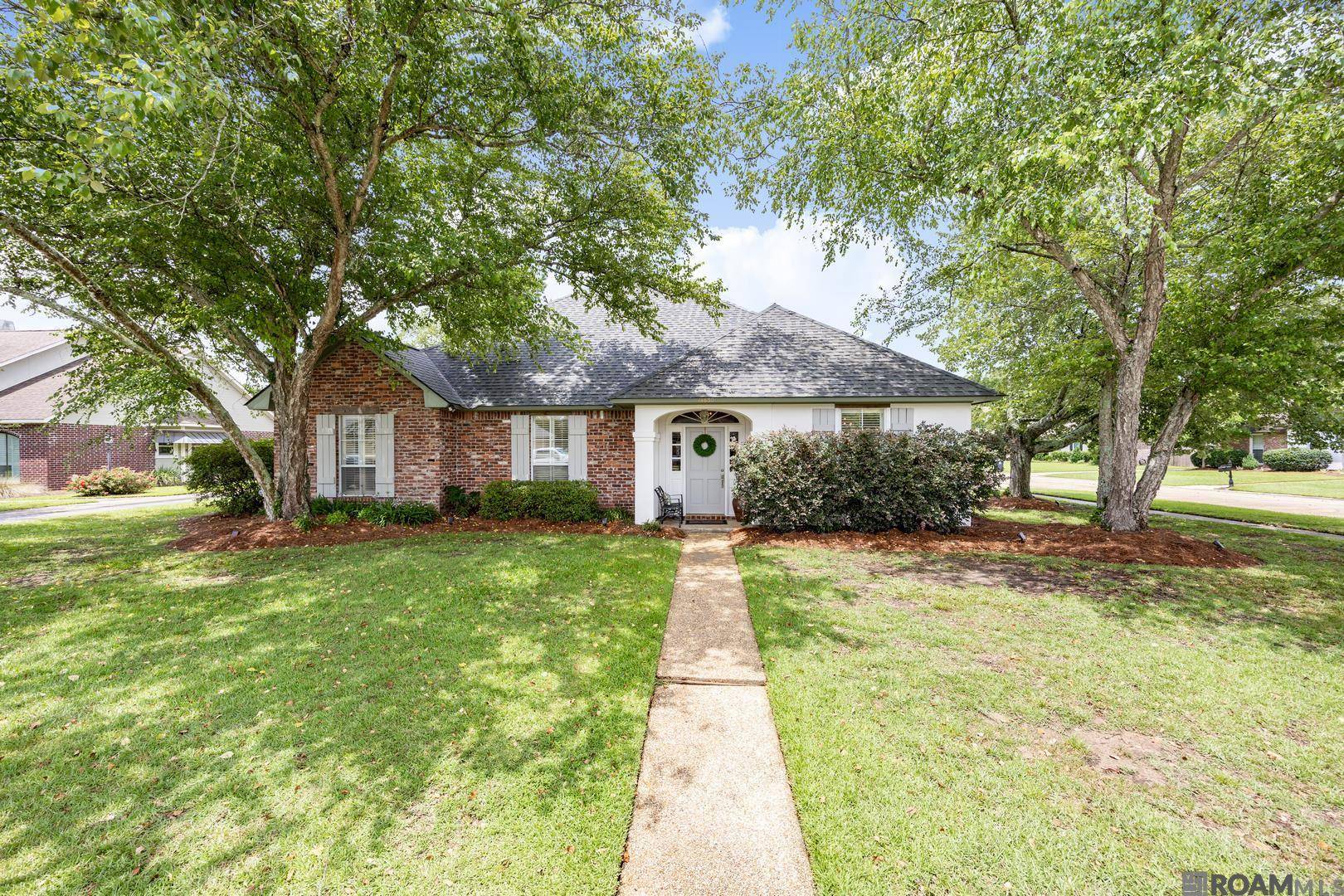 Baton Rouge, LA 70810,14630 Laurel Oak