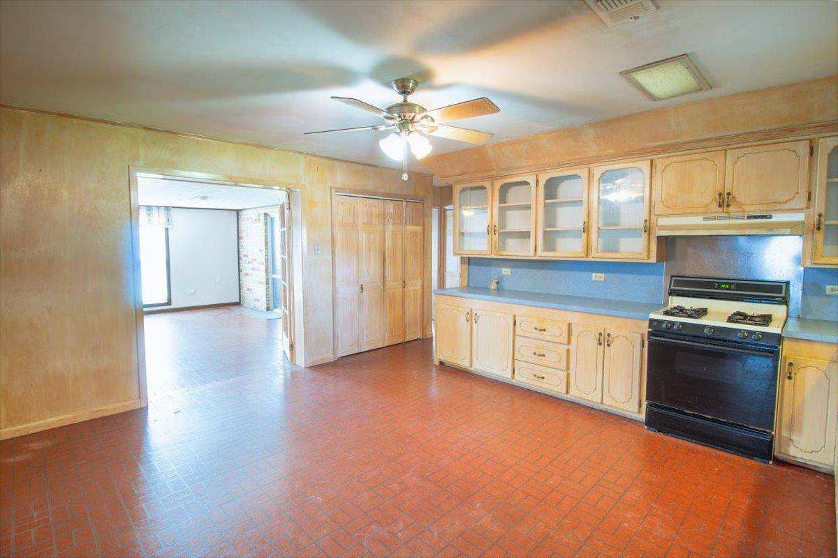 Houma, LA 70363,505 Oaklawn Dr