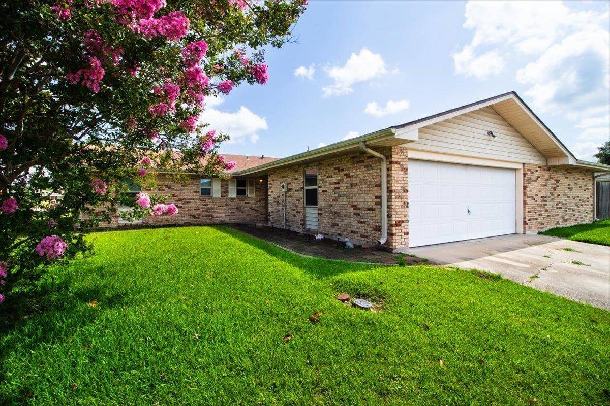 Houma, LA 70363,505 Oaklawn Dr