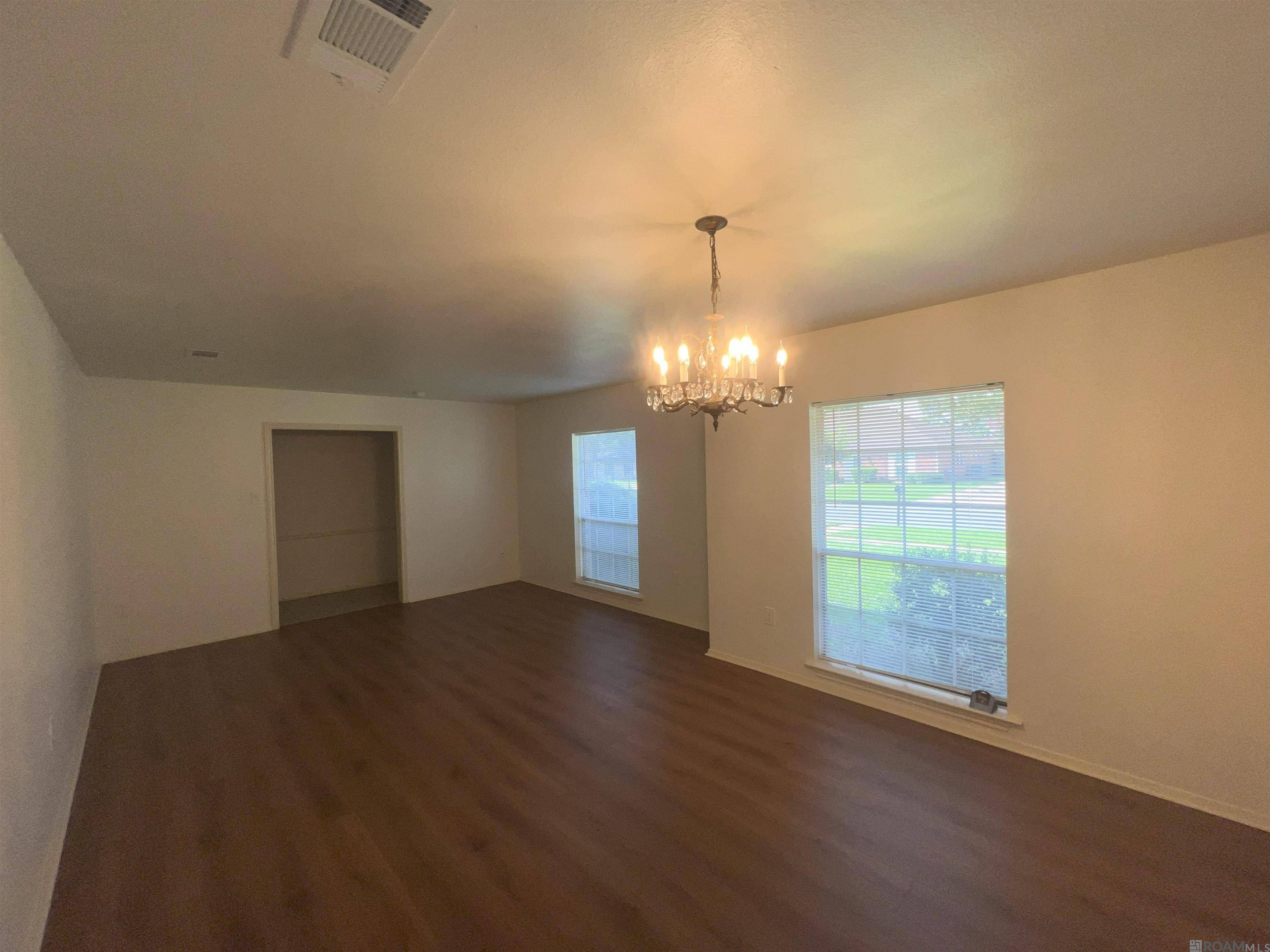 Baton Rouge, LA 70809,9947 Hillyard Ave