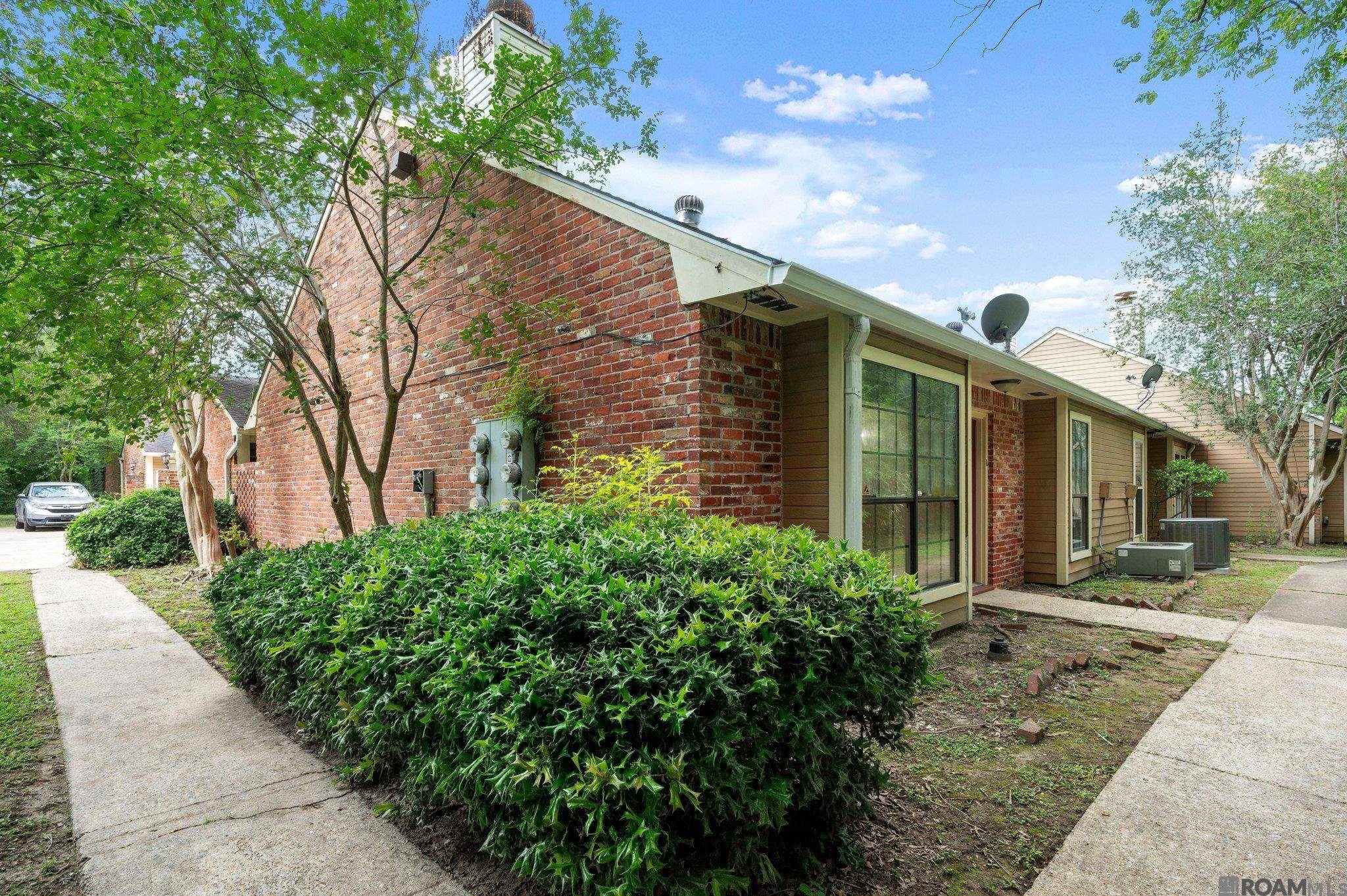Baton Rouge, LA 70815,1820 Carolyn Sue Dr ##L